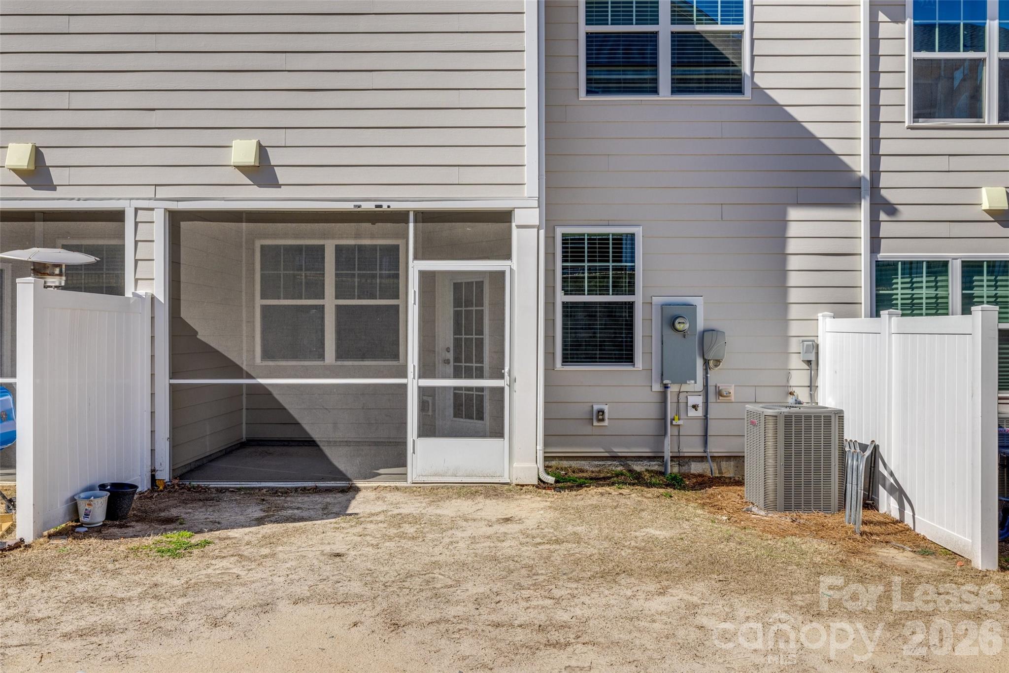 807 Gable Oak Lane