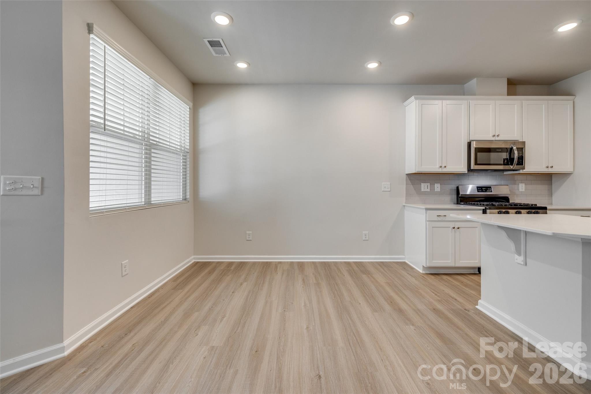 807 Gable Oak Lane