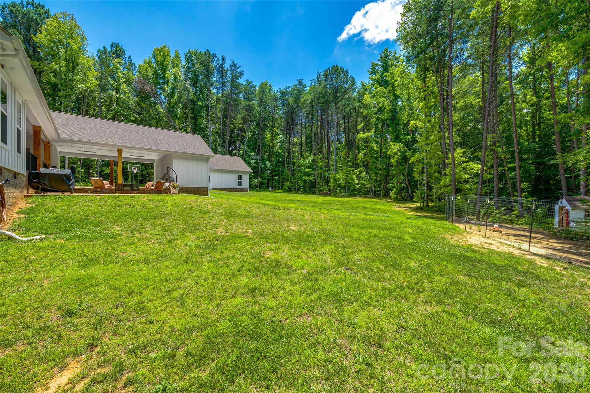 2481 Highway 161 Highway S