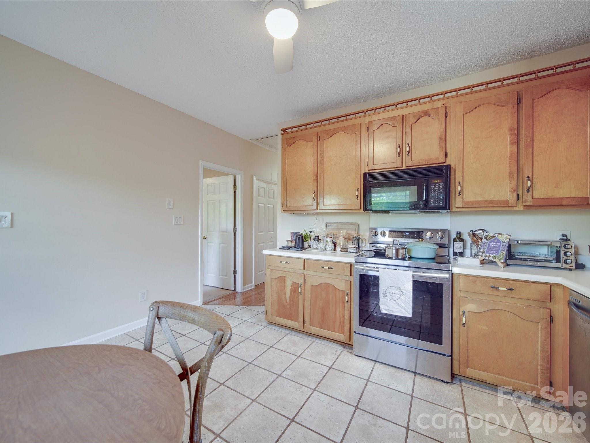 215 6th Street
