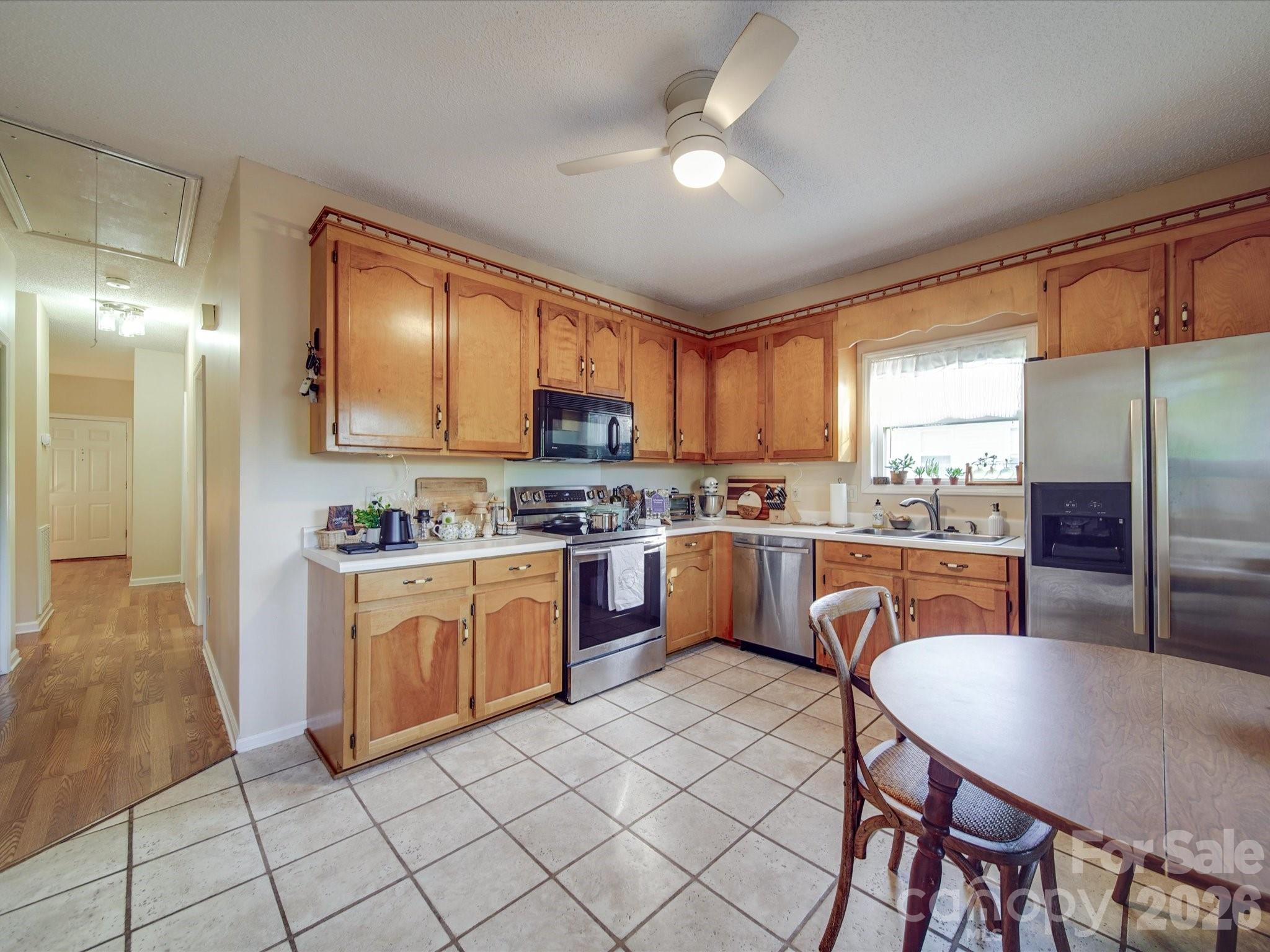 215 6th Street