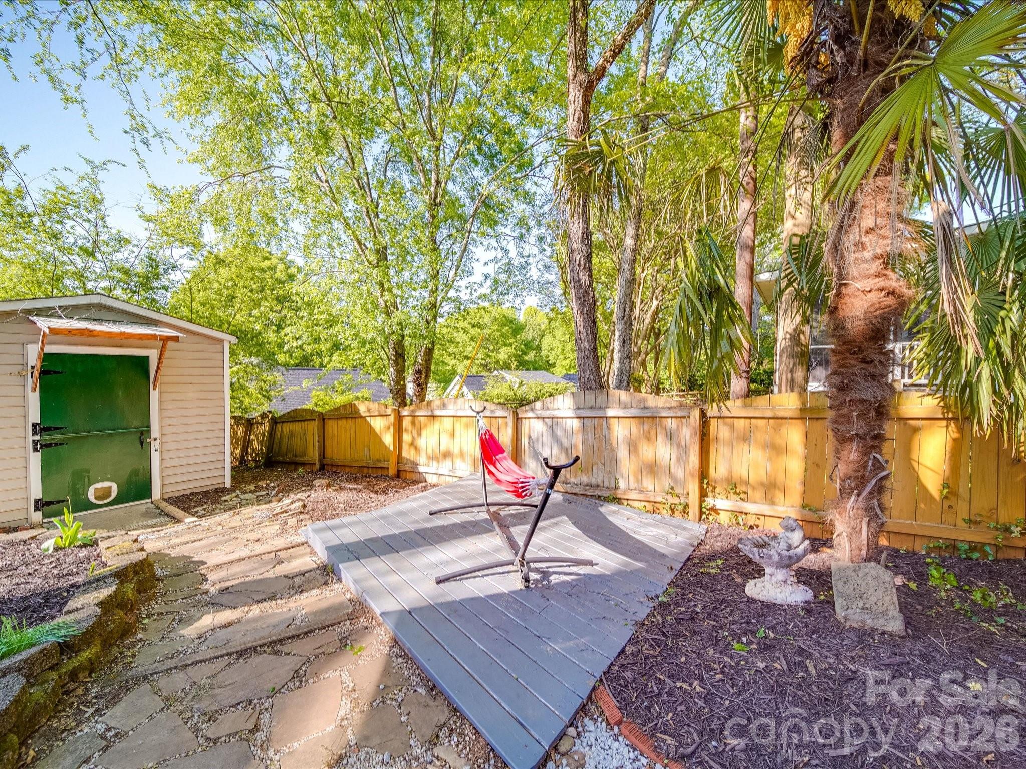 215 6th Street