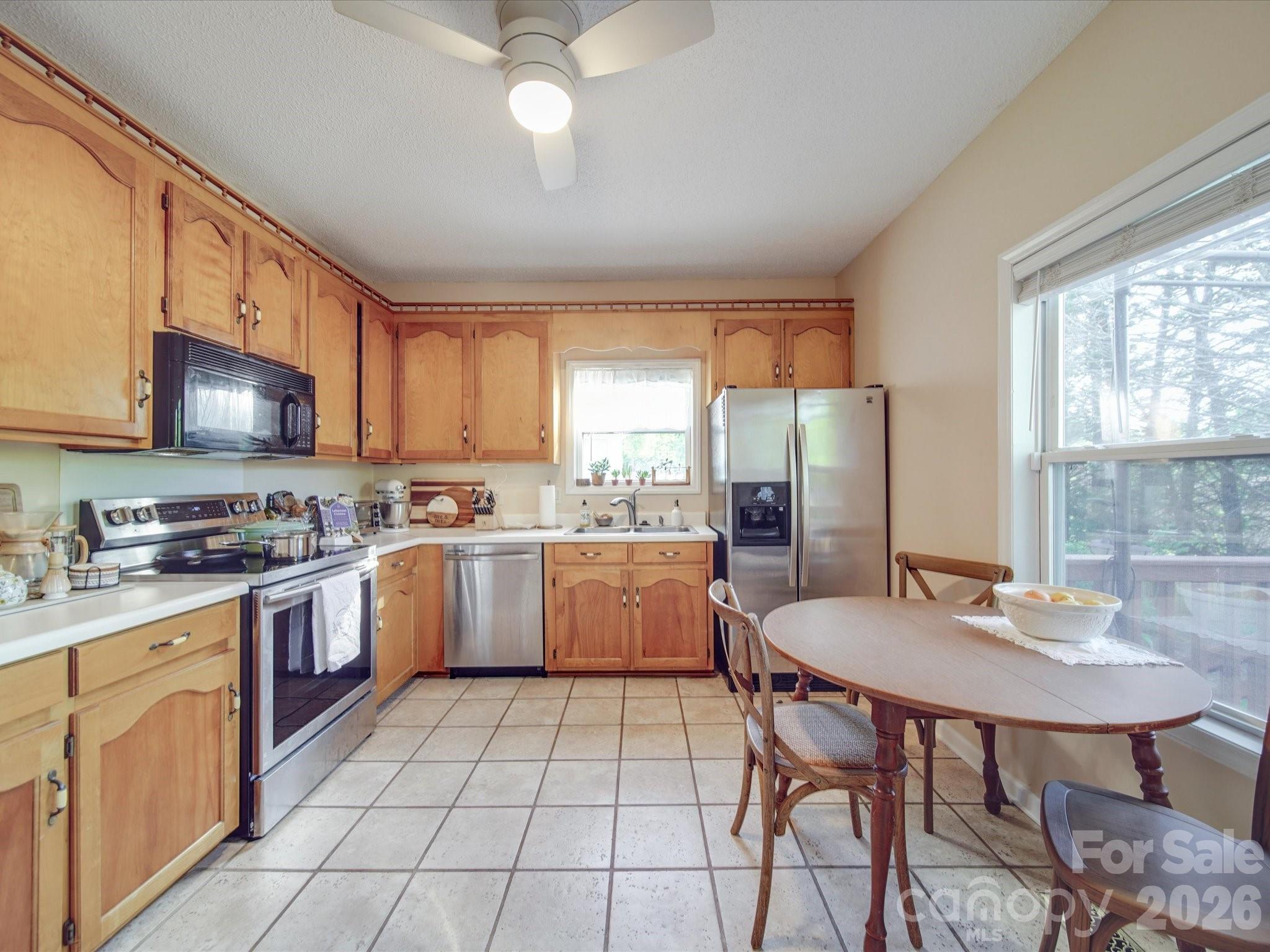 215 6th Street