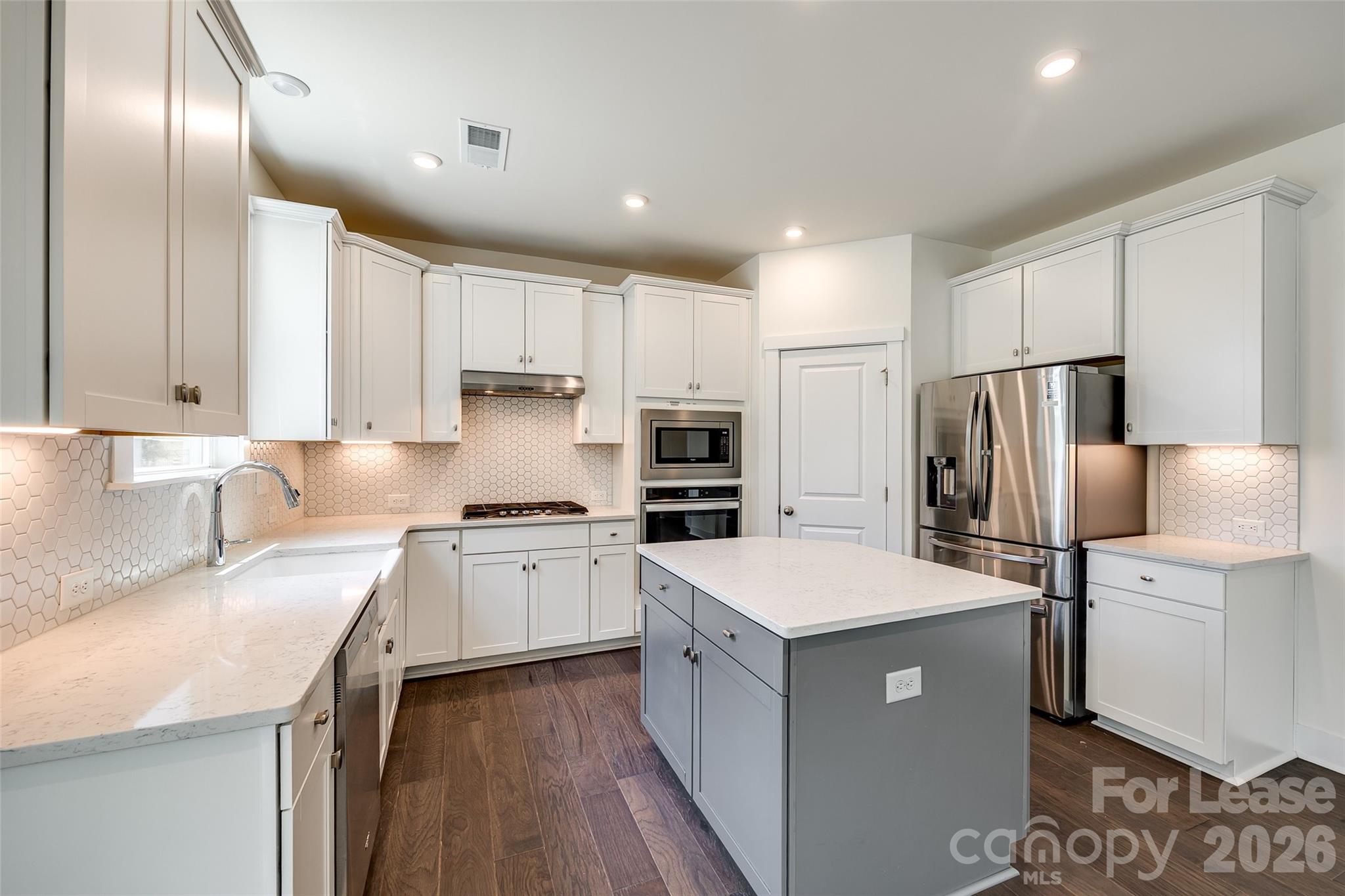 1540 Striped Bass Lane