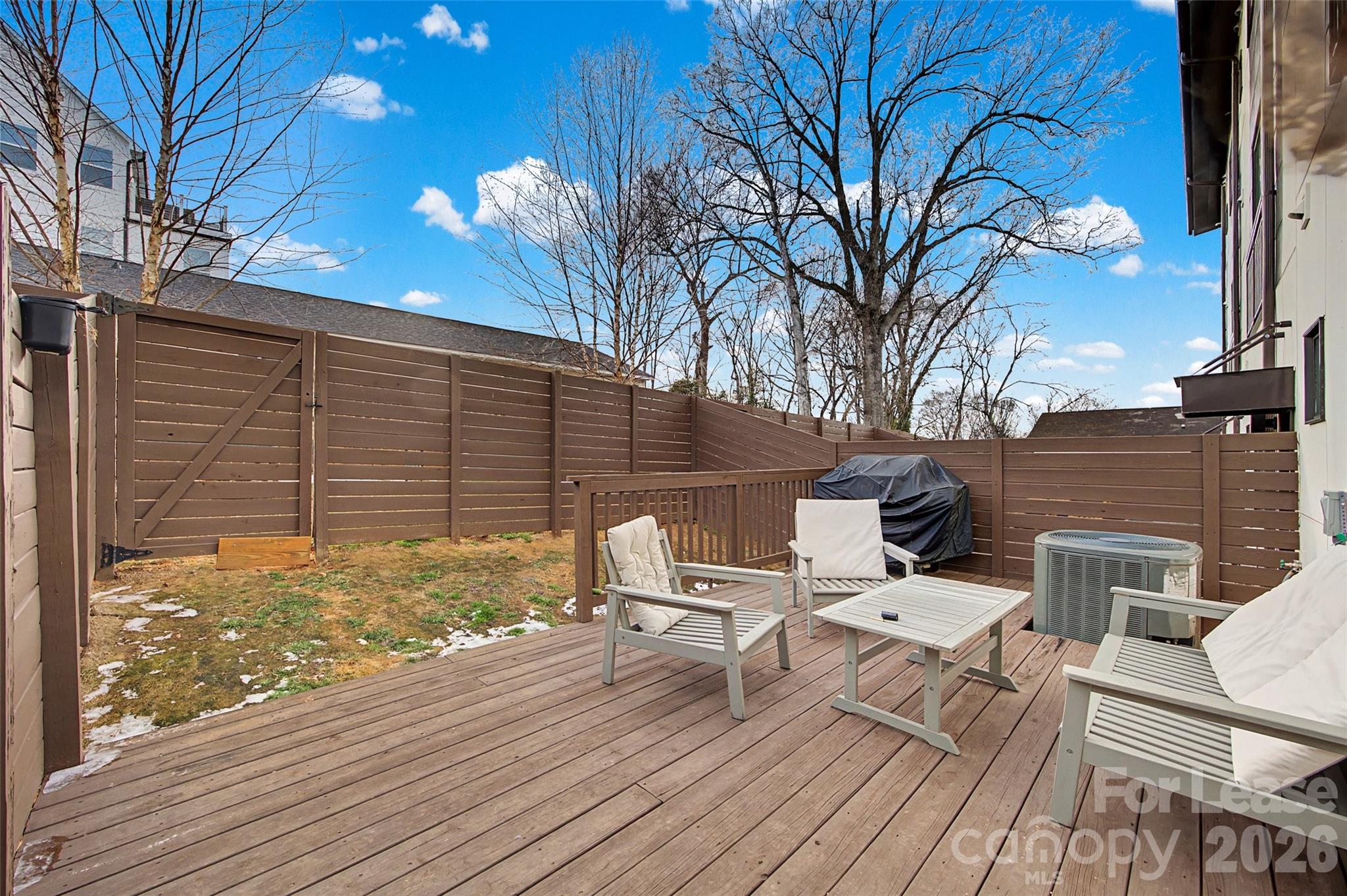 840 E 18th Street Unit: D