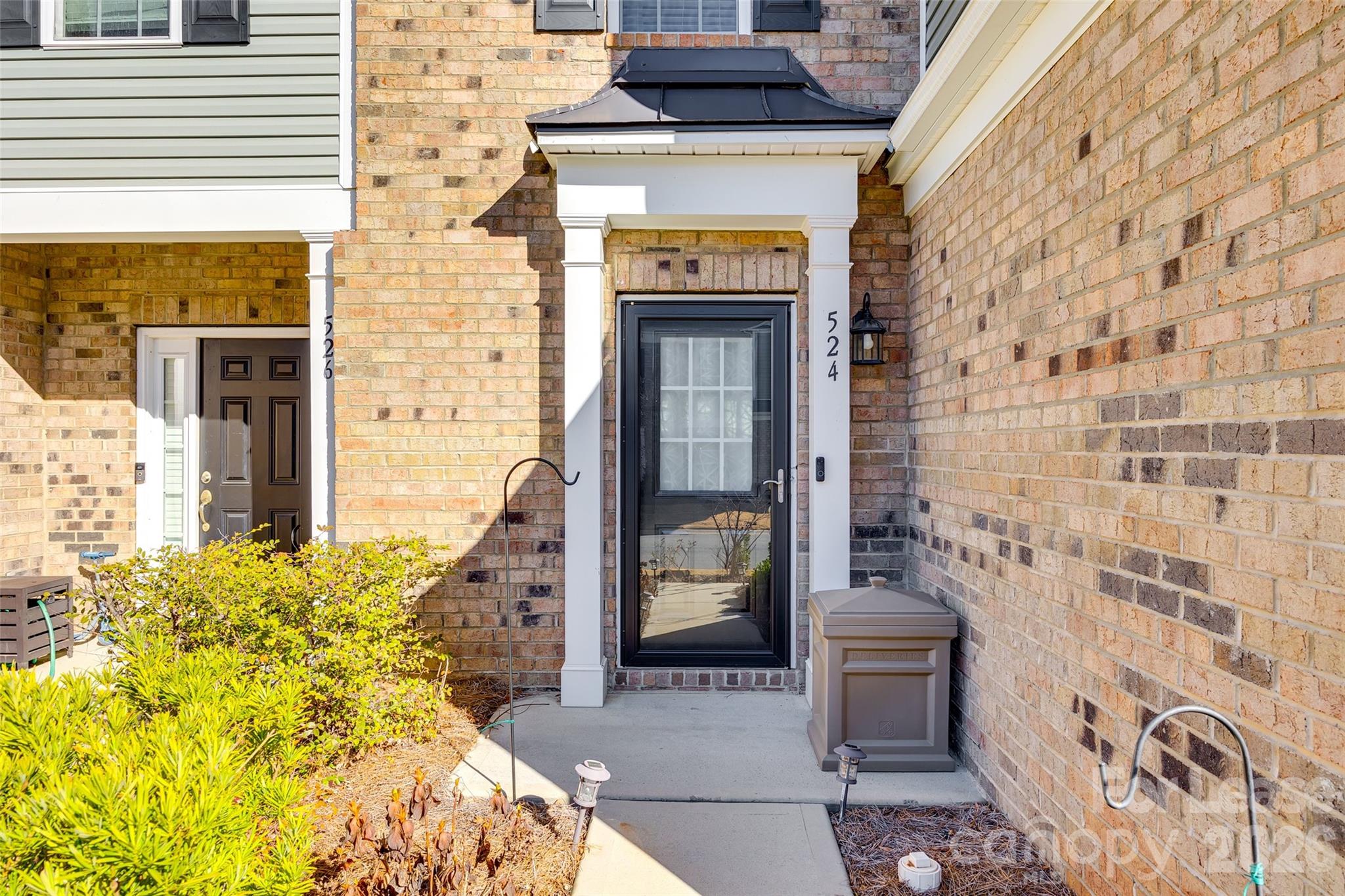 524 Hunters Dance Road