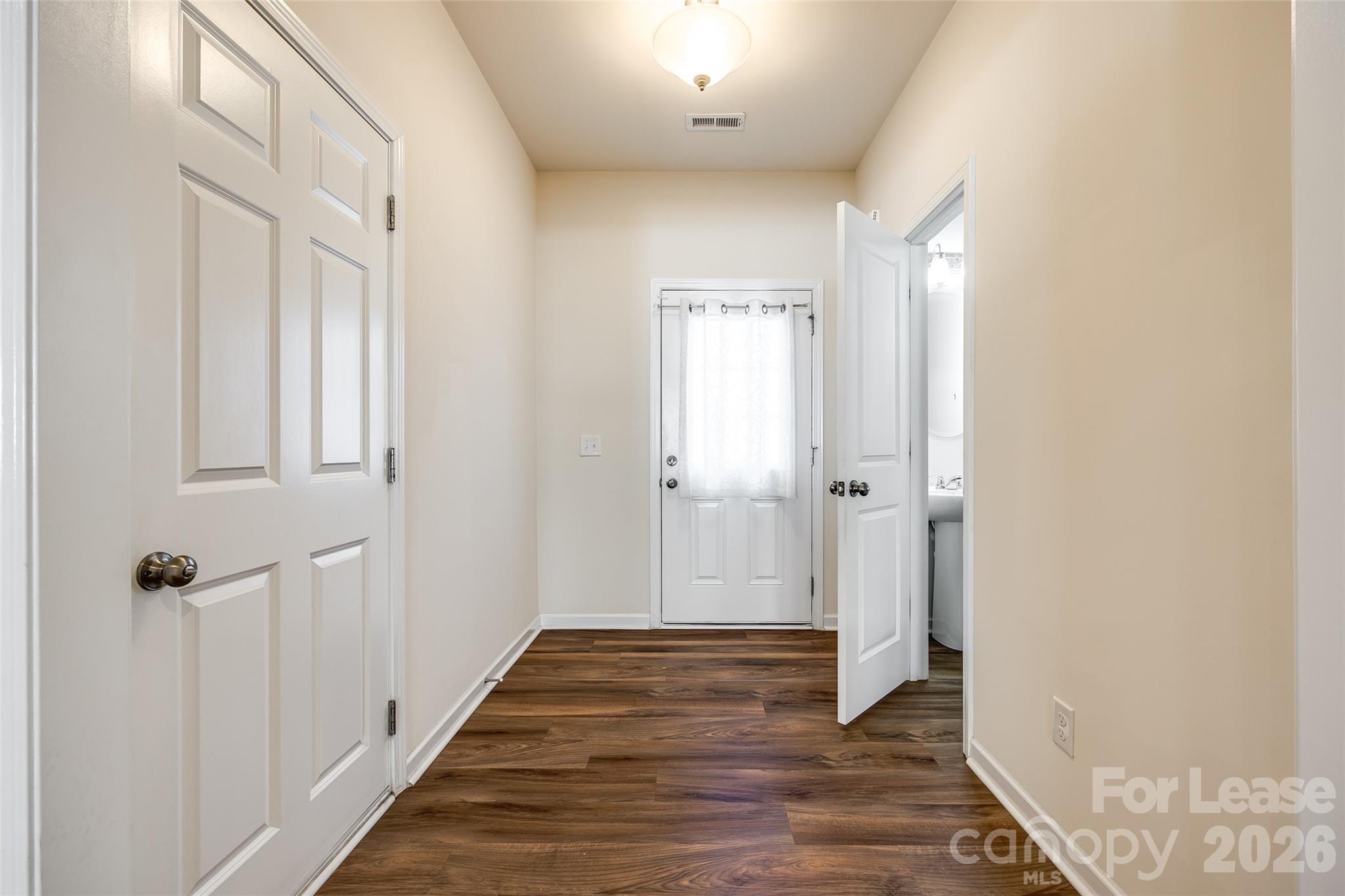 524 Hunters Dance Road