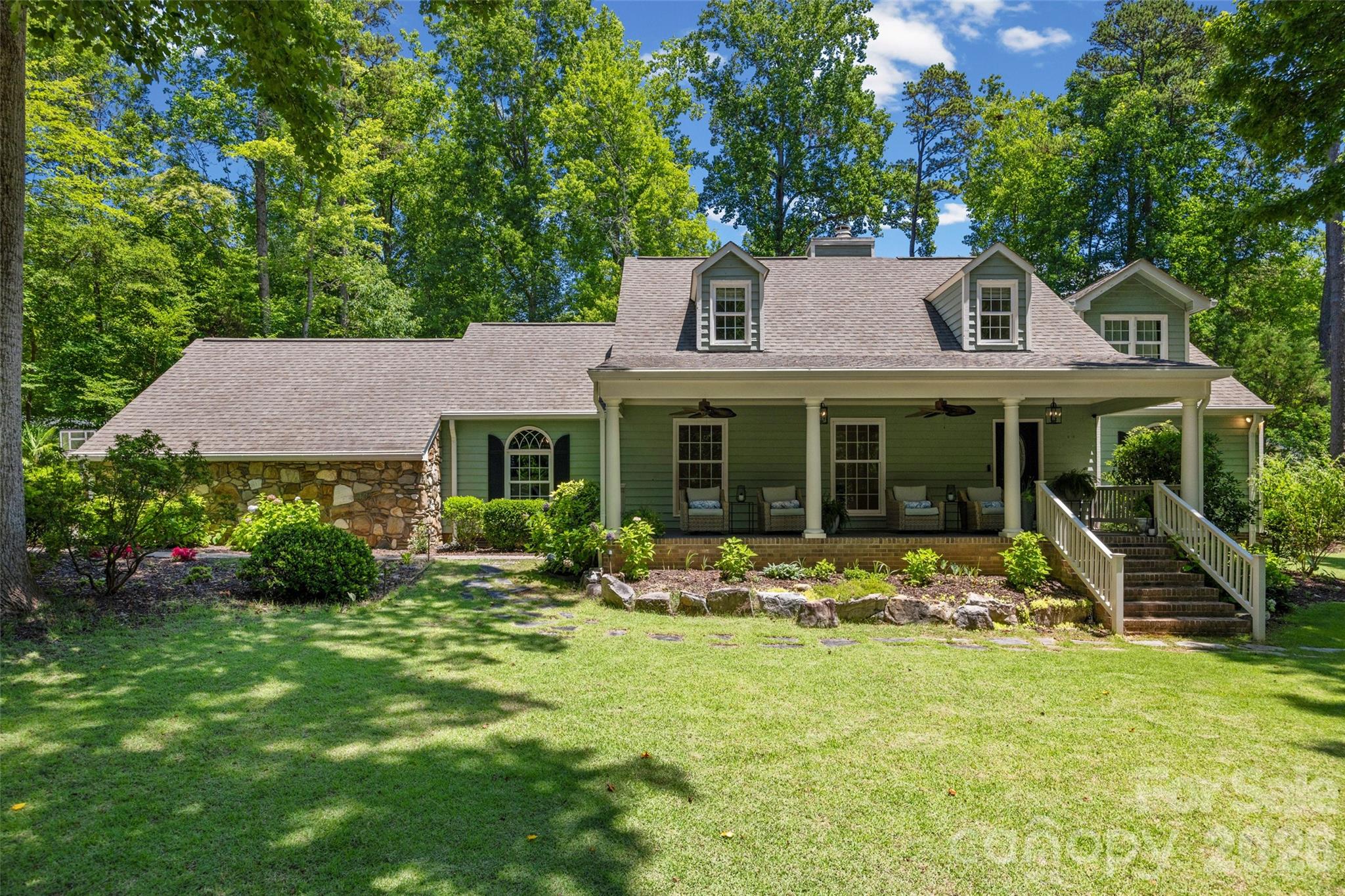 2 Pine Point Road