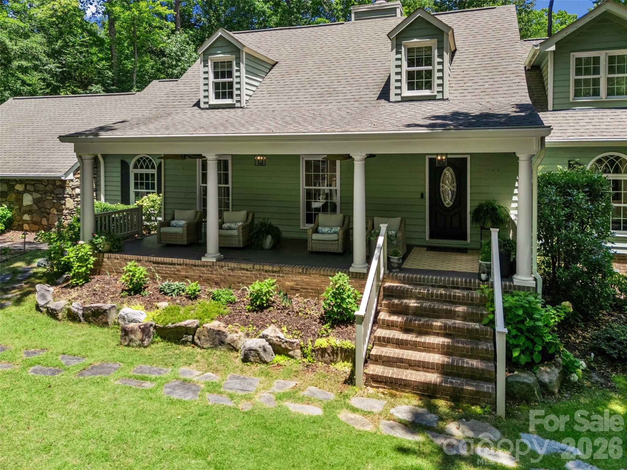 2 Pine Point Road