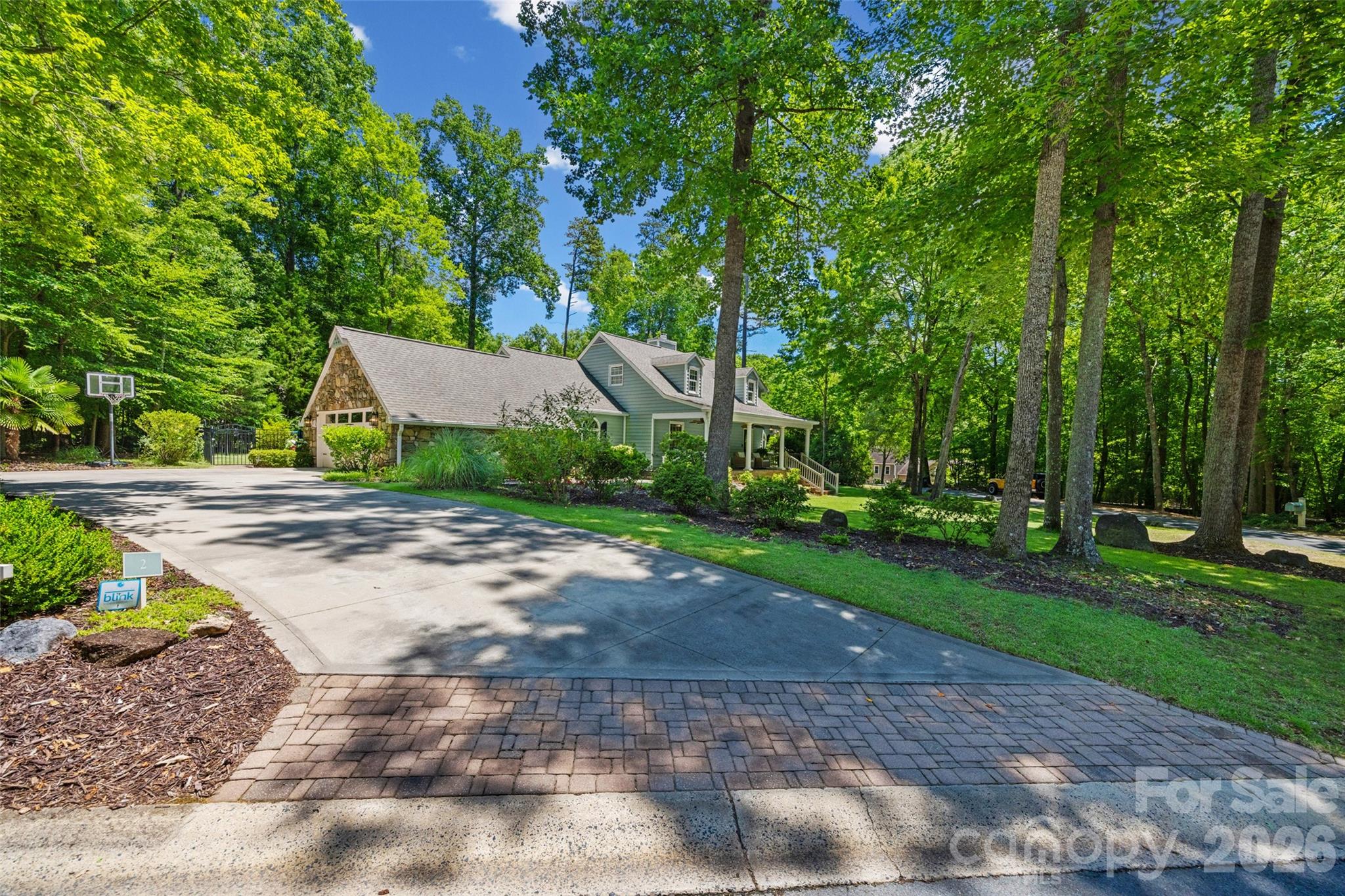 2 Pine Point Road