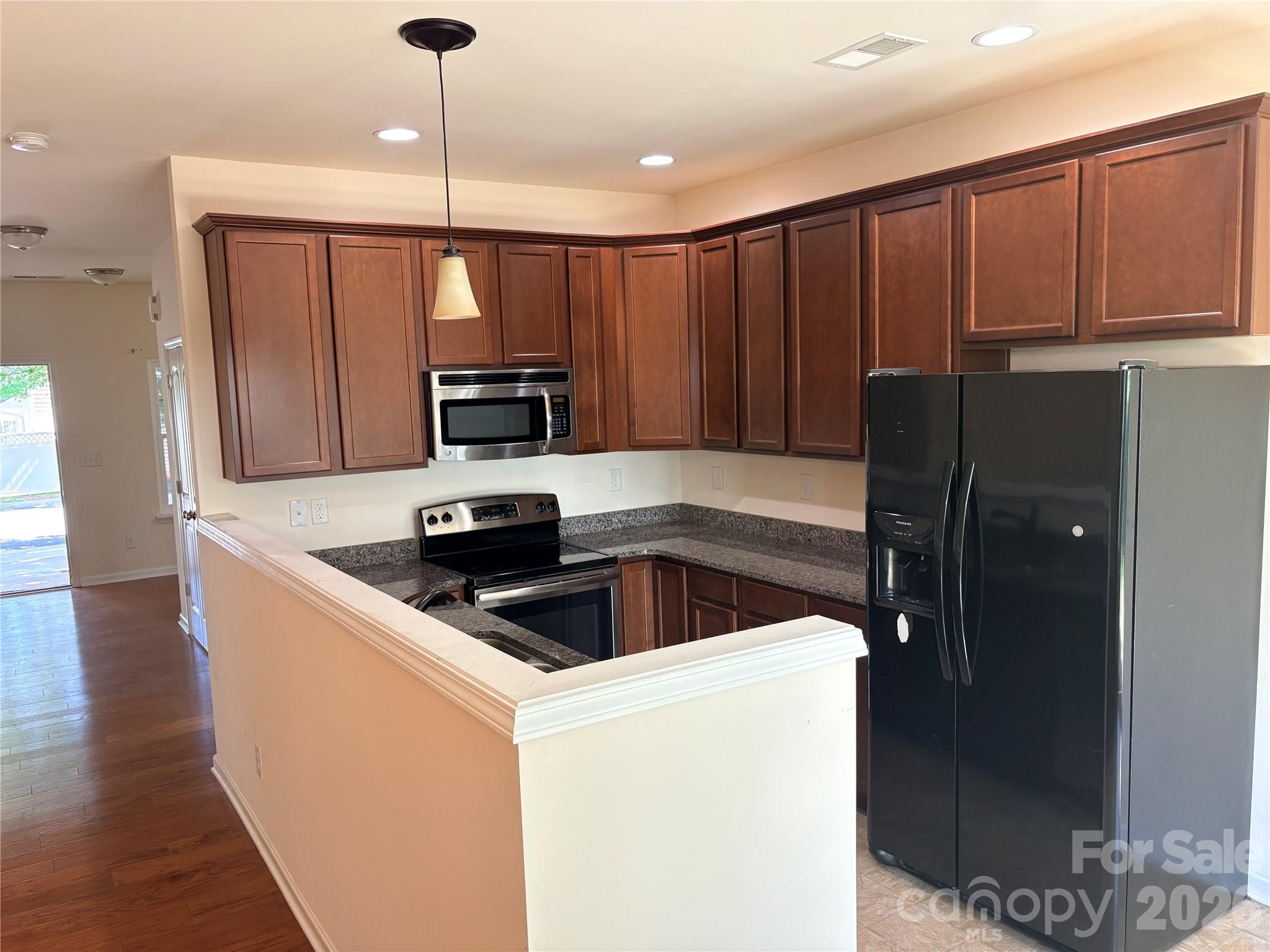305 Sandy Spring Lane
