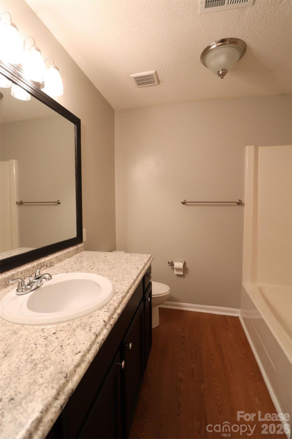 1472 Riverwood Court