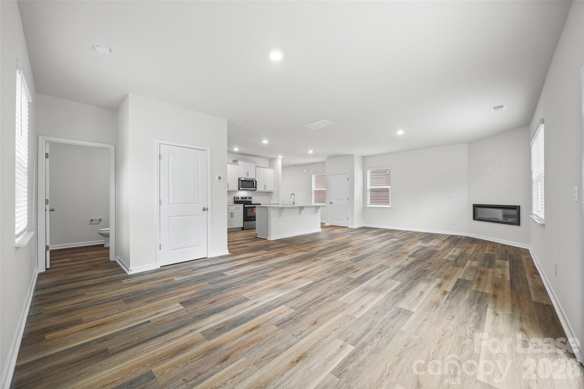 1010 Two Brothers Lane