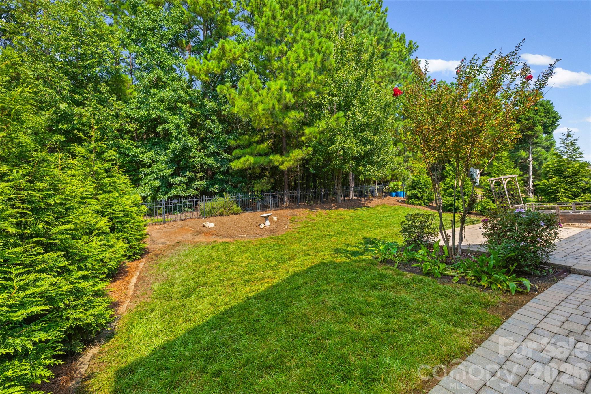 9513 Seamill Road