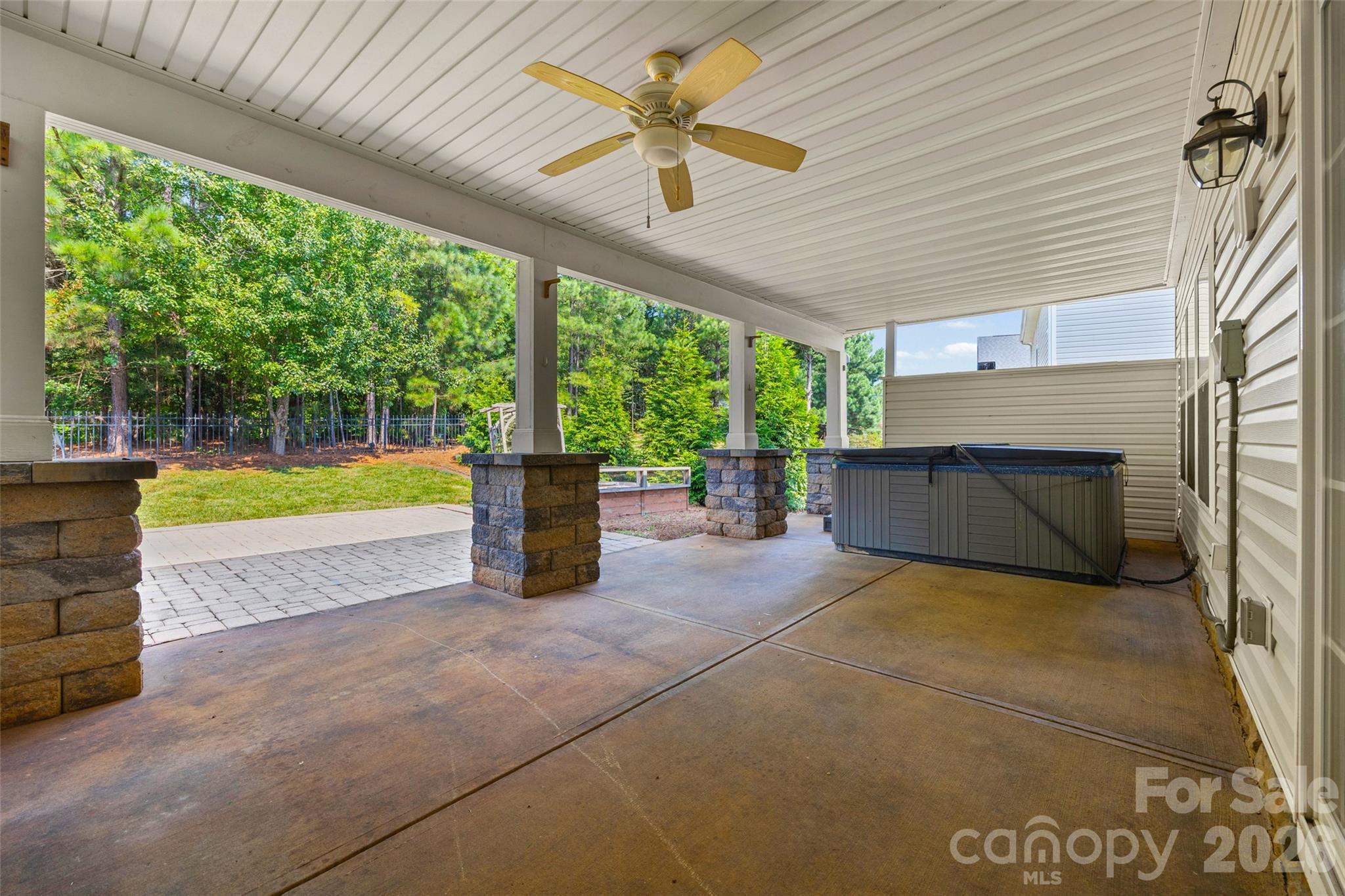 9513 Seamill Road