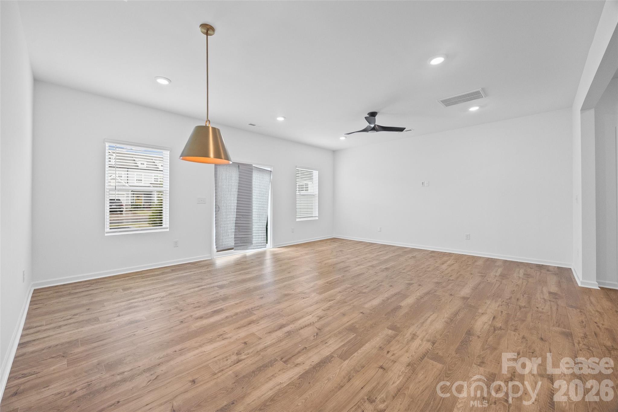 328 Drawbar Drive