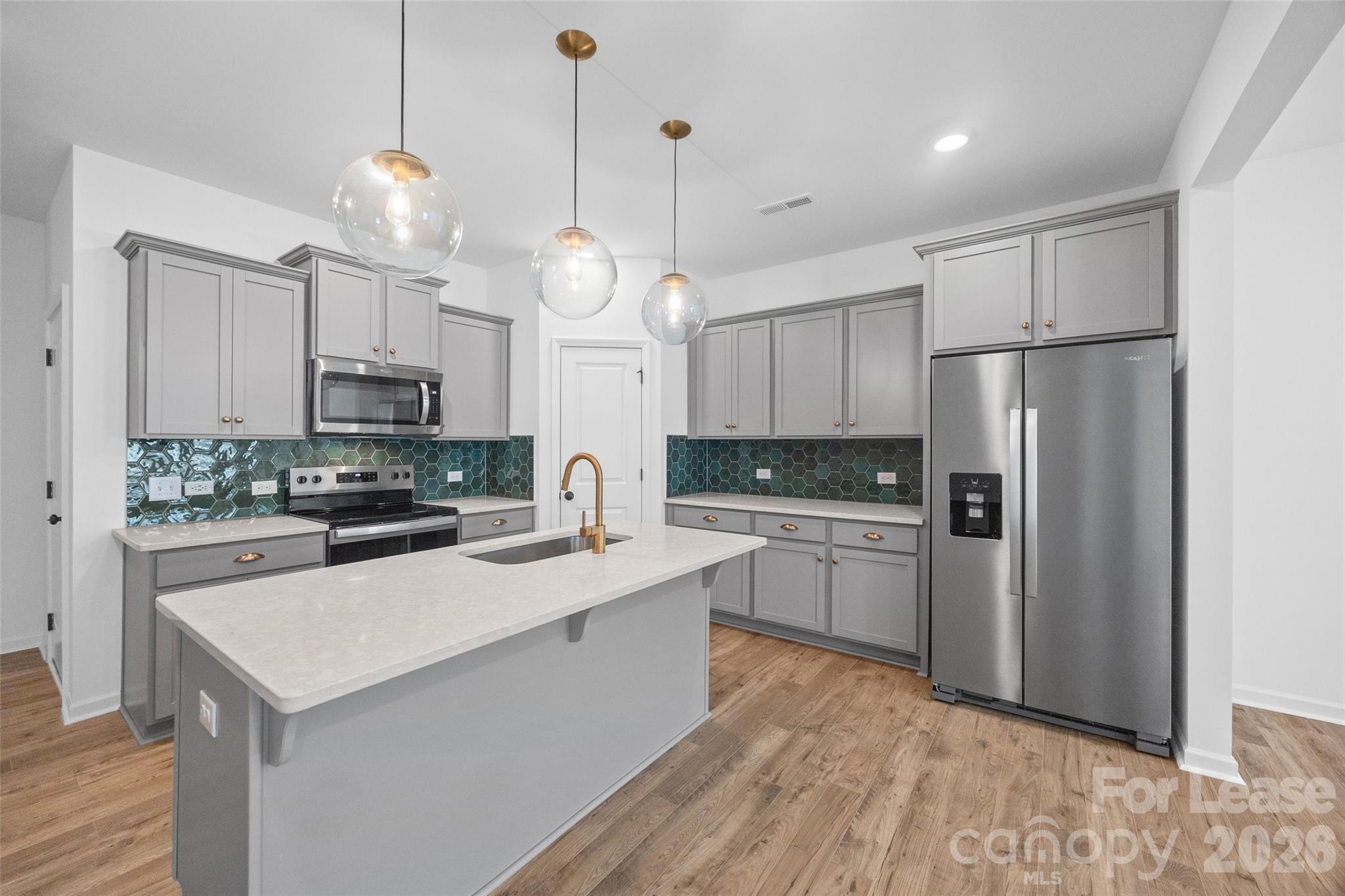 328 Drawbar Drive