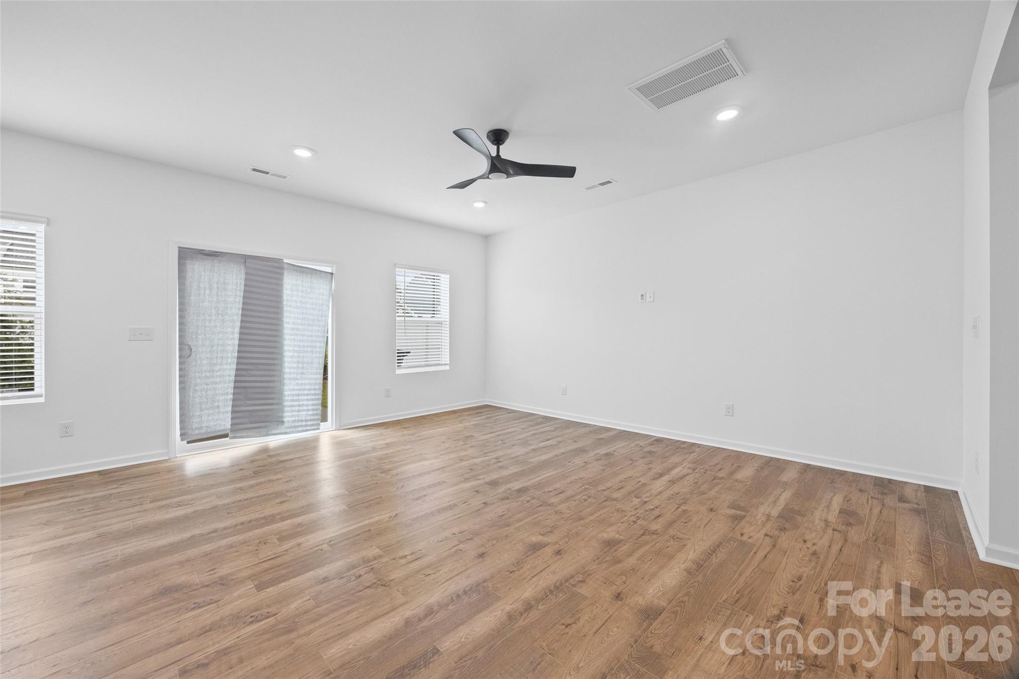 328 Drawbar Drive