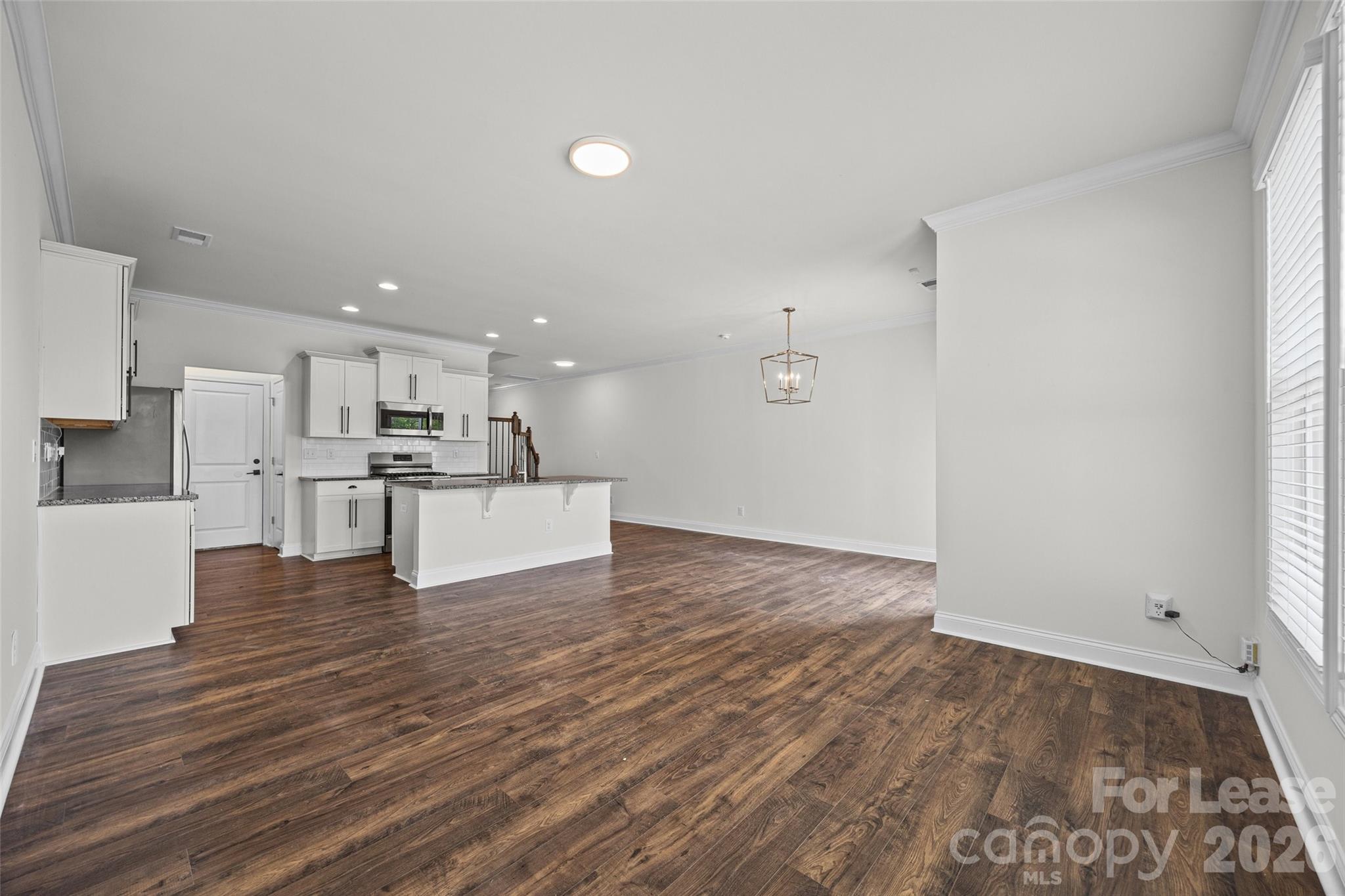 1093 Chicory Trace