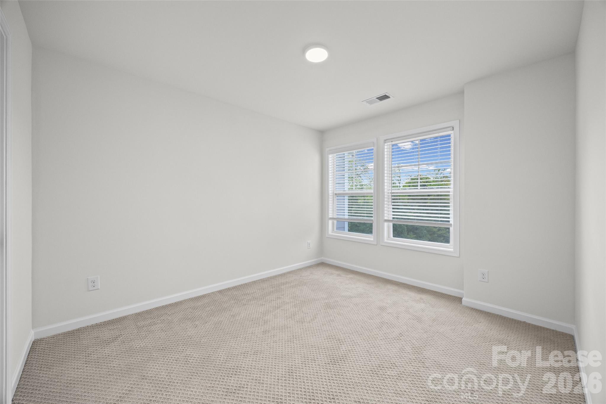 1093 Chicory Trace