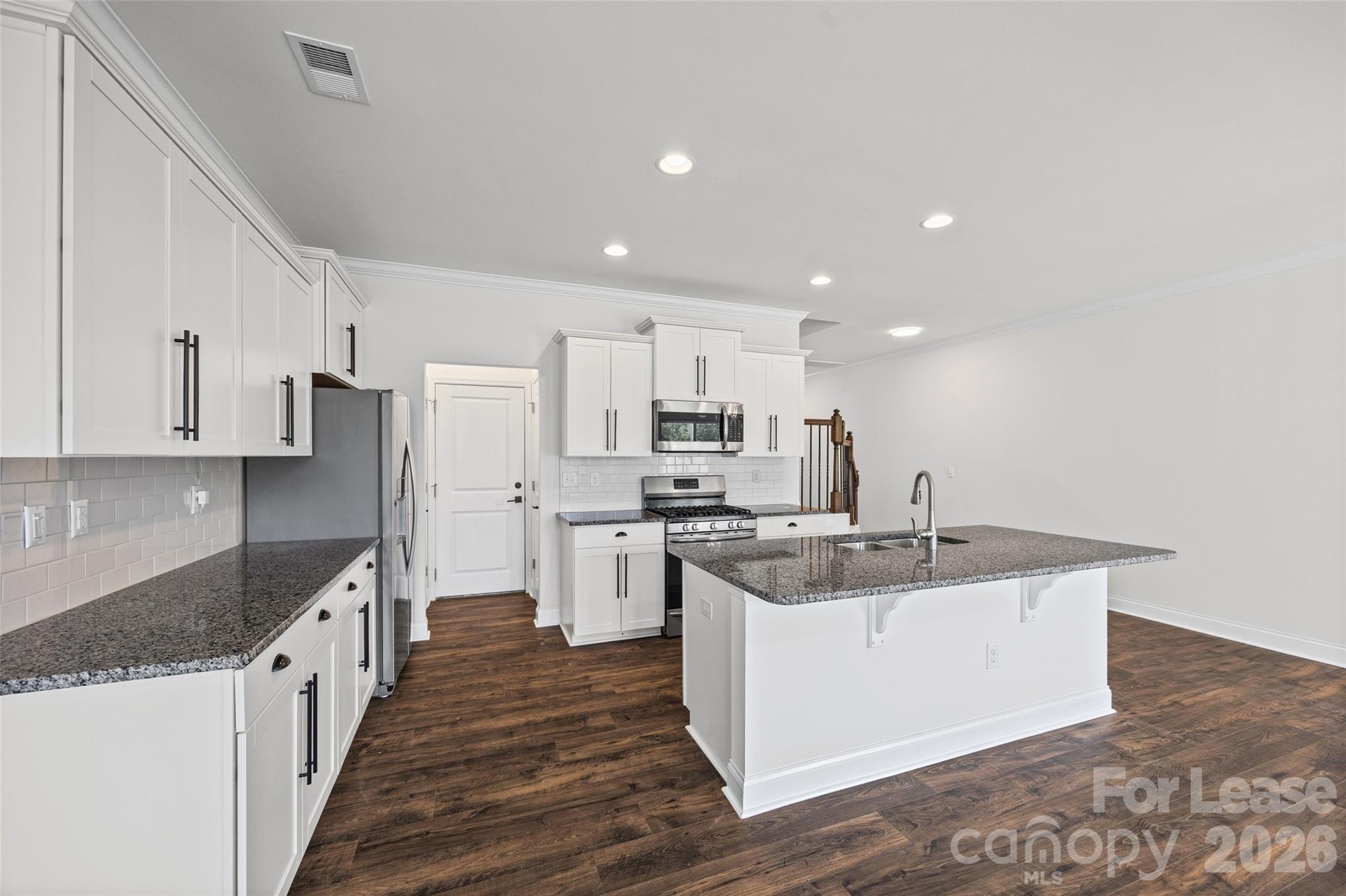 1093 Chicory Trace