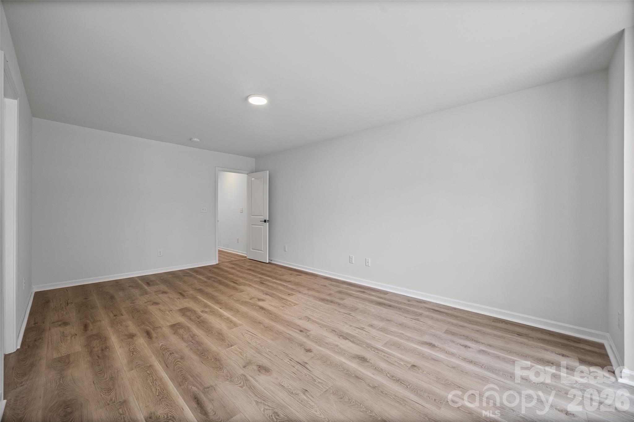 1093 Chicory Trace