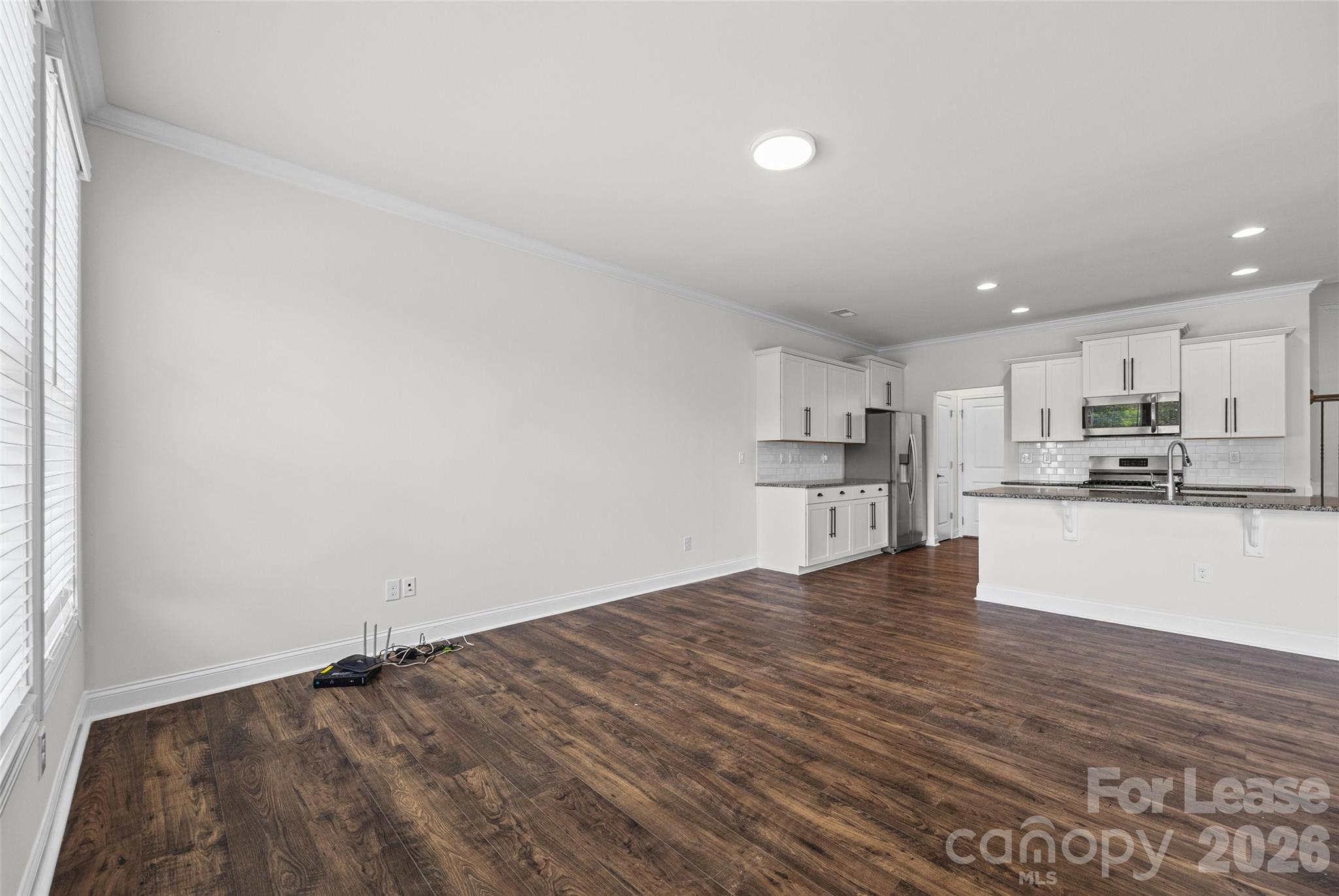 1093 Chicory Trace