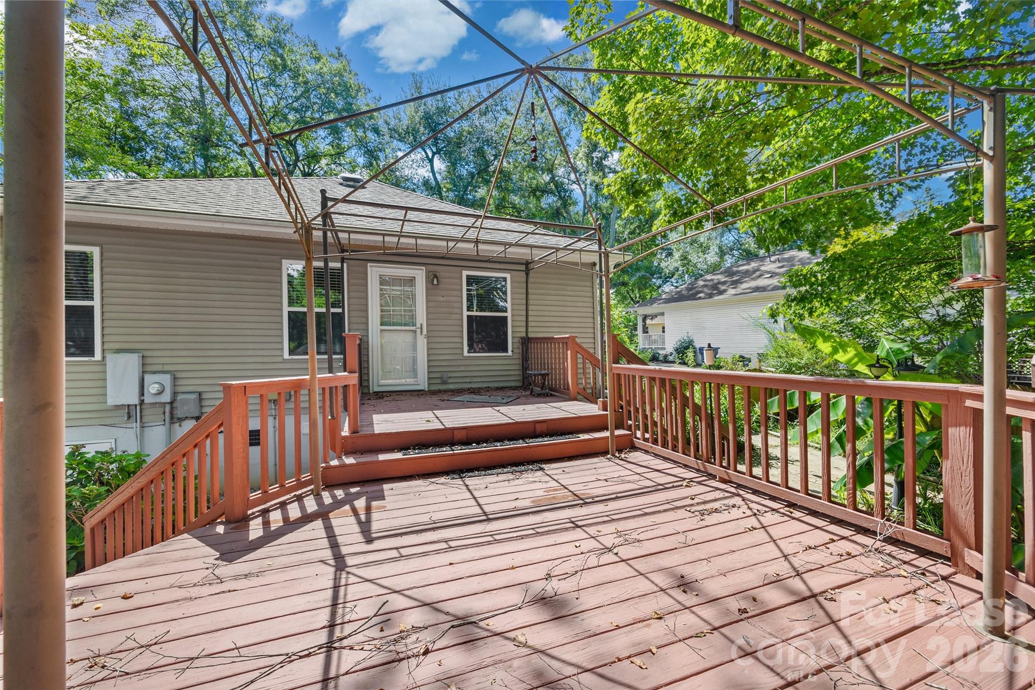 215 6th Street