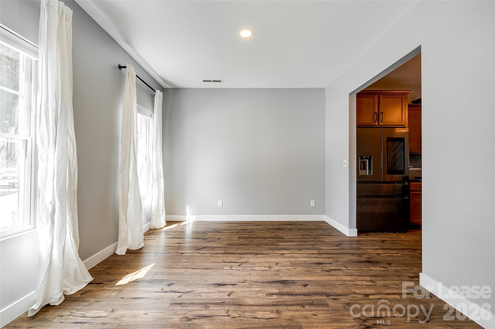 440 Battery Circle