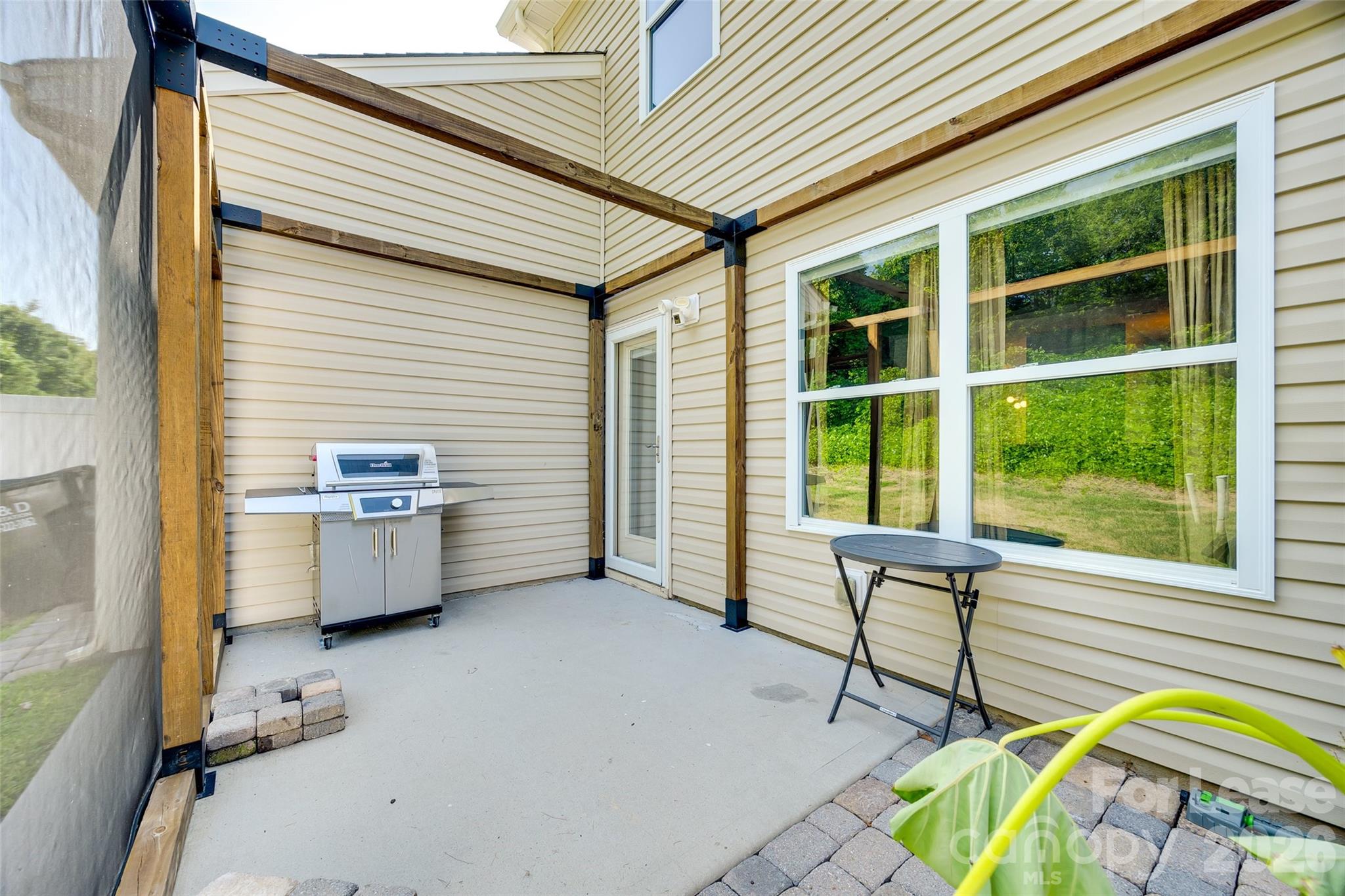 440 Battery Circle