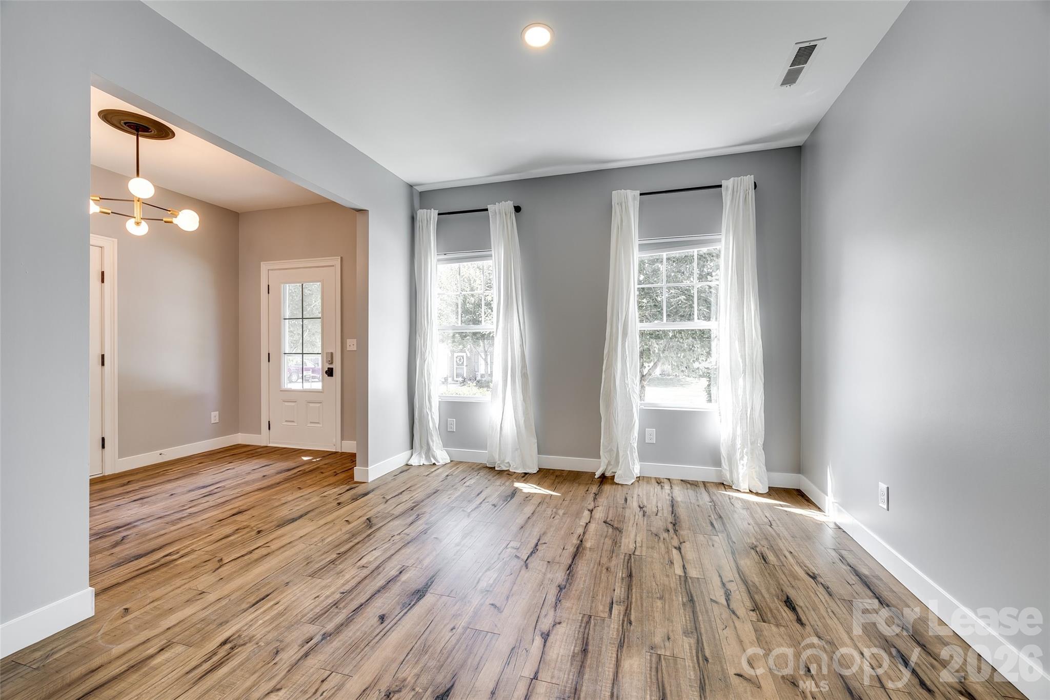 440 Battery Circle