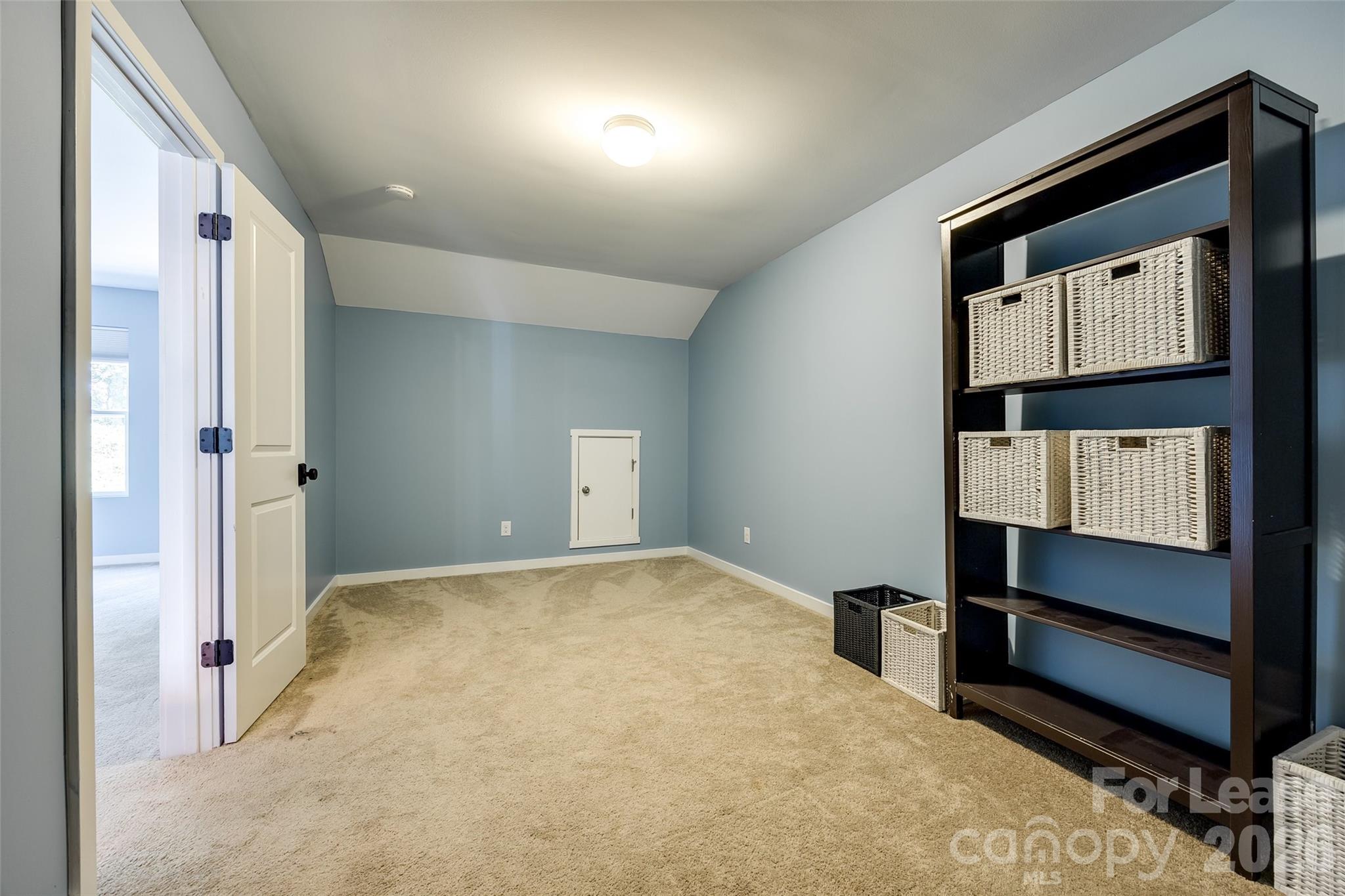 440 Battery Circle