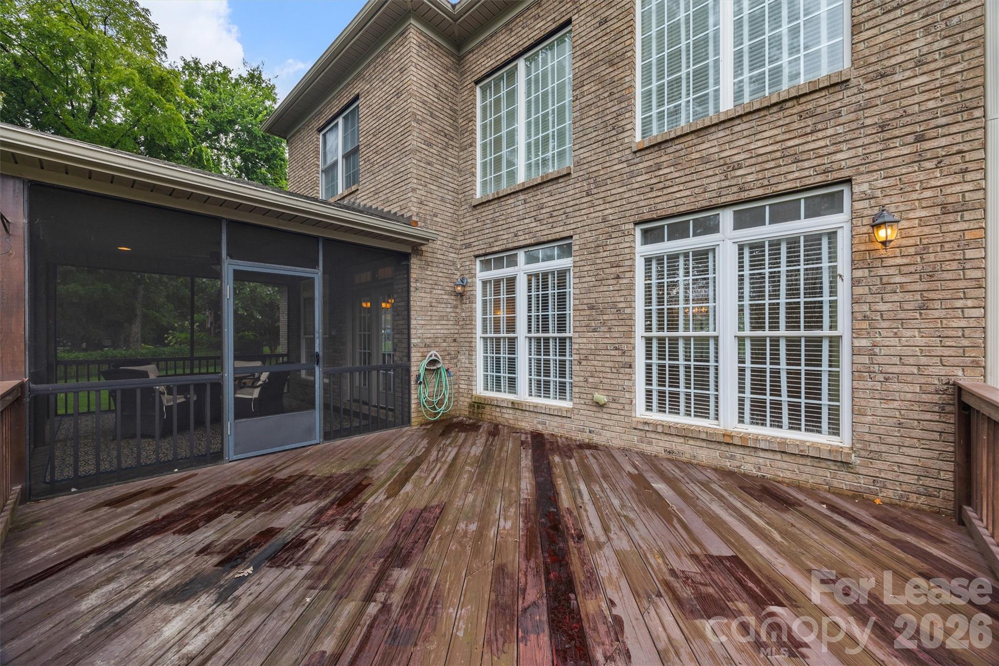 334 Stone Cliff Lane