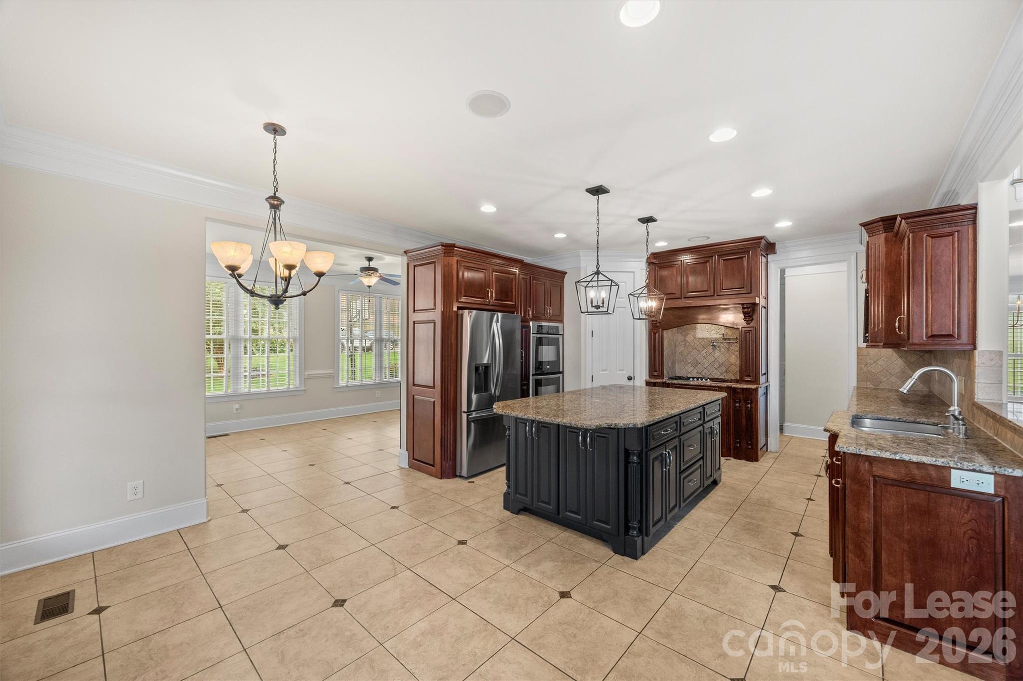 334 Stone Cliff Lane