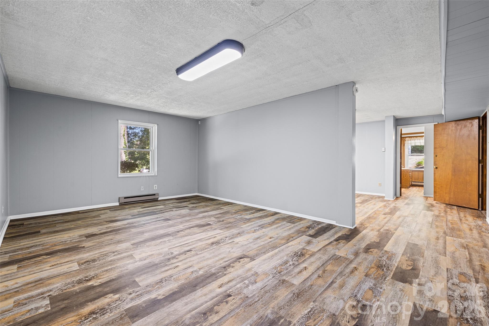 233 Laburn Avenue