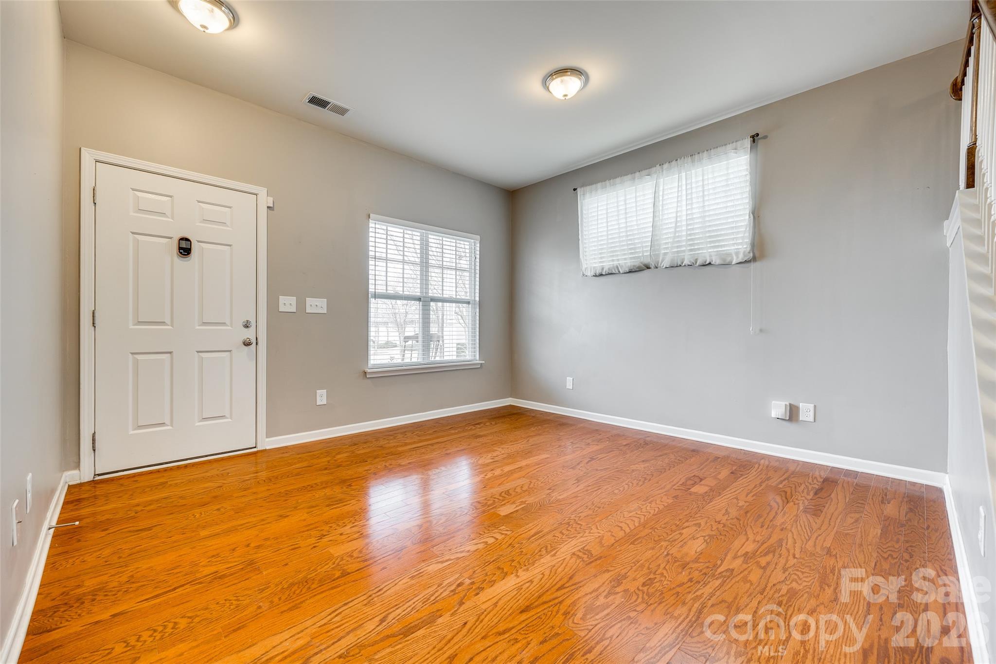 13815 Singleleaf Lane
