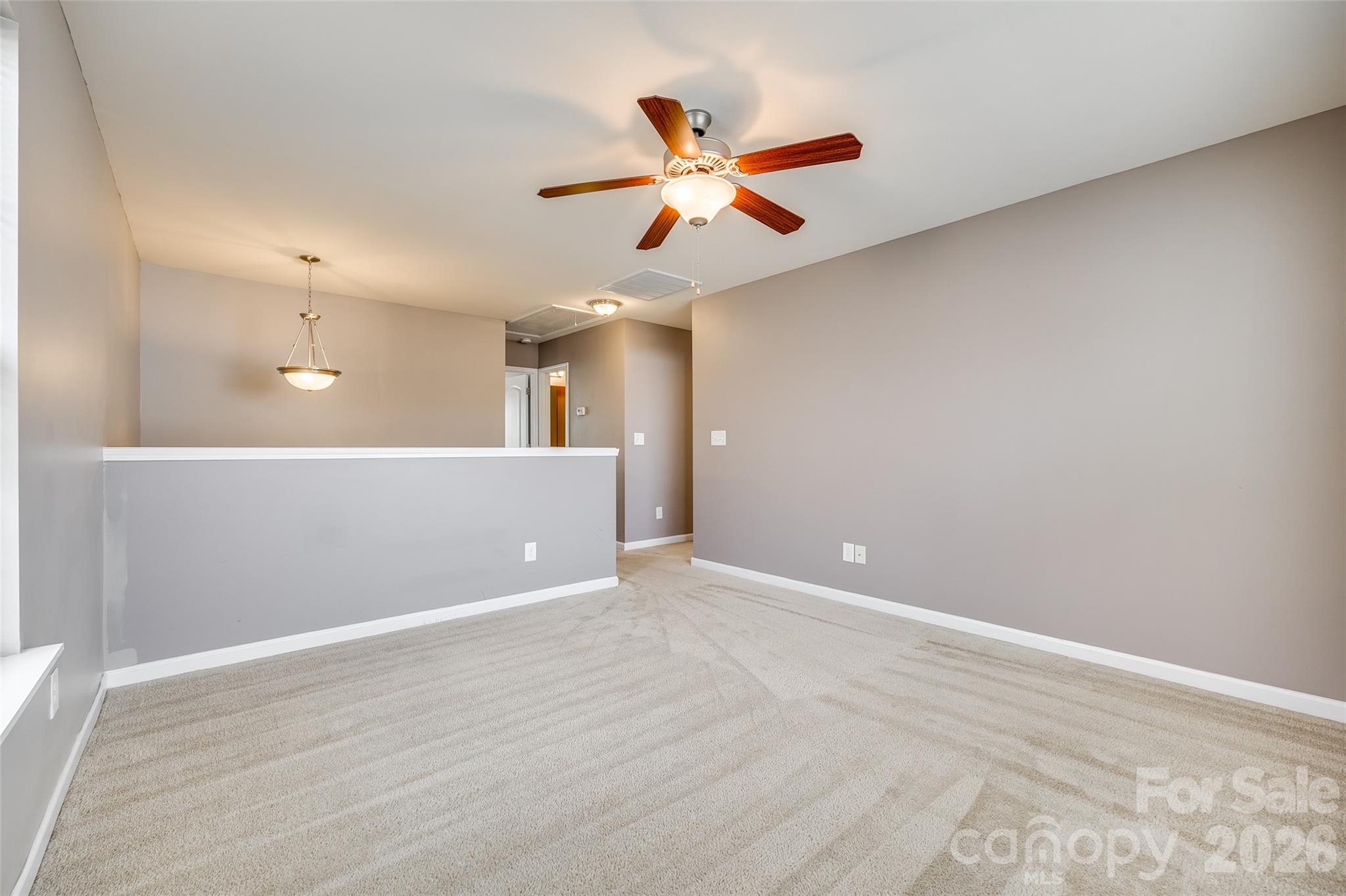 13815 Singleleaf Lane