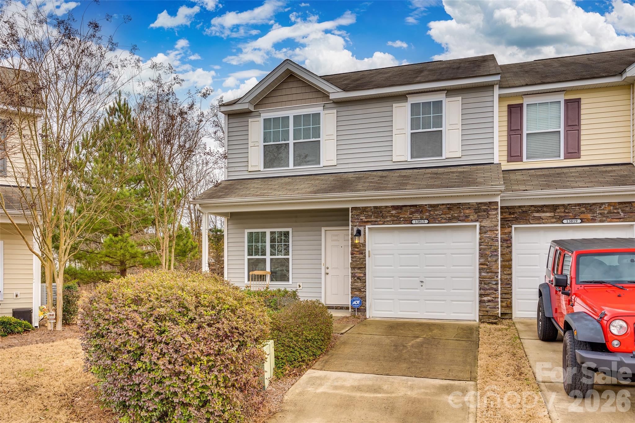 13815 Singleleaf Lane