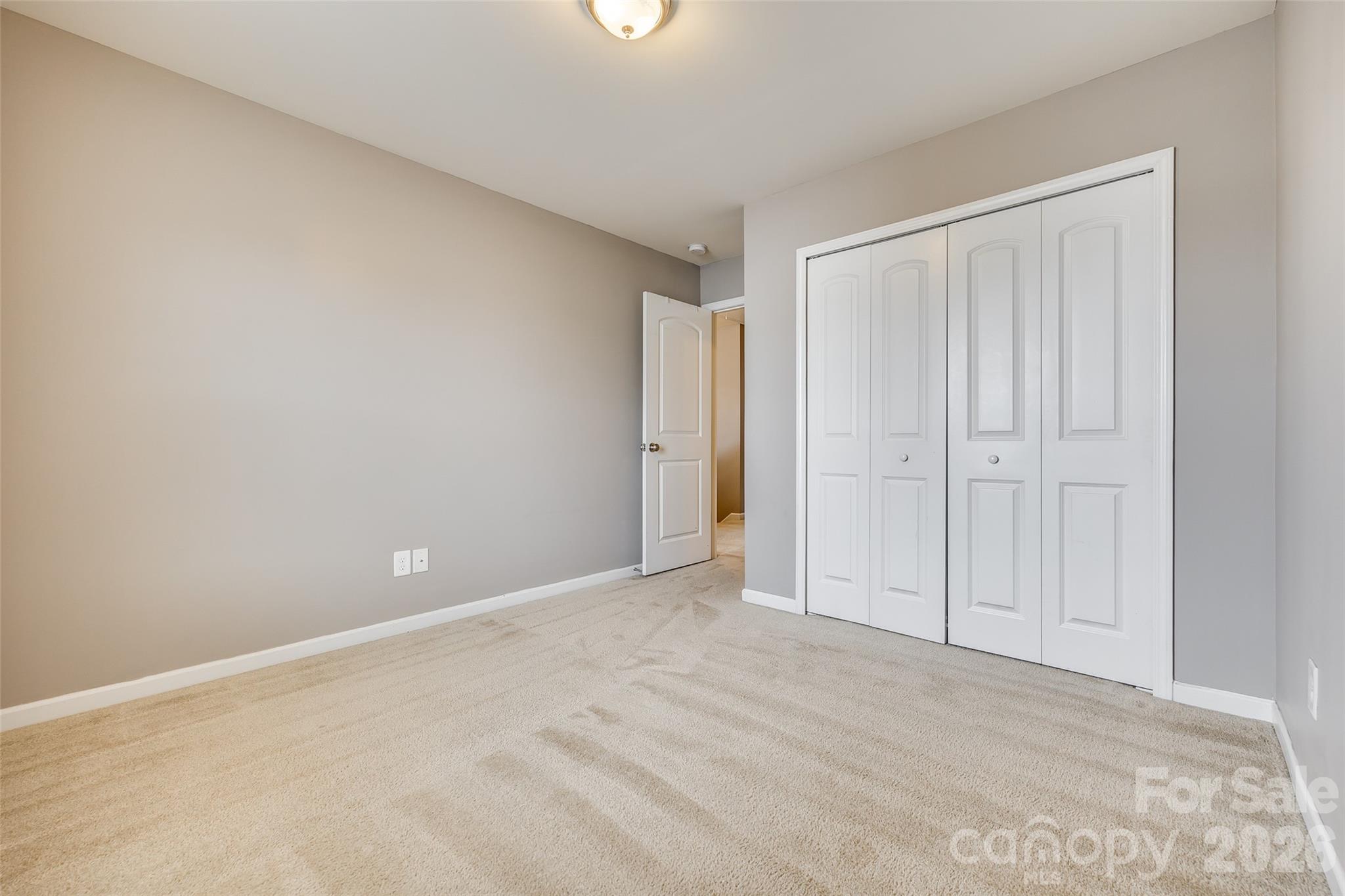 13815 Singleleaf Lane