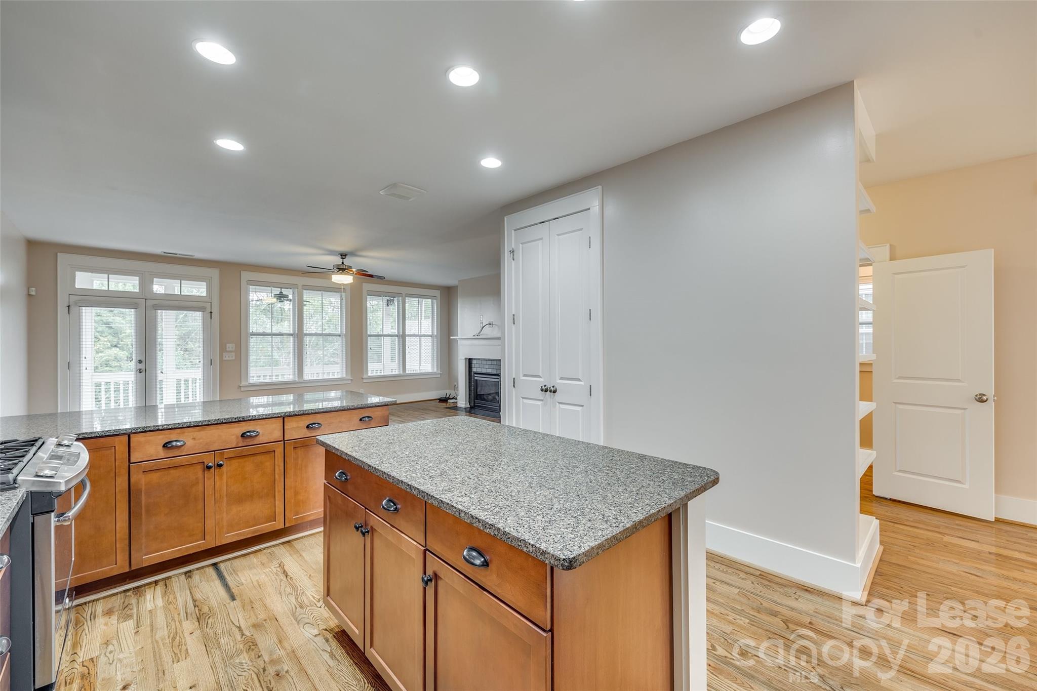 799 Herrons Ferry Road