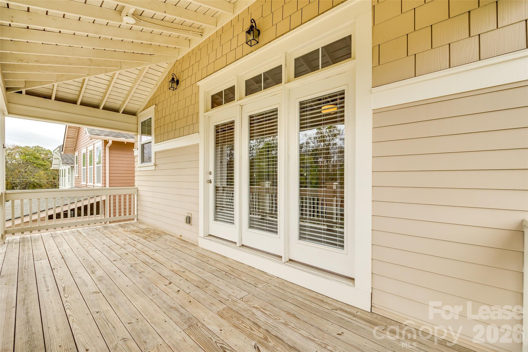 799 Herrons Ferry Road