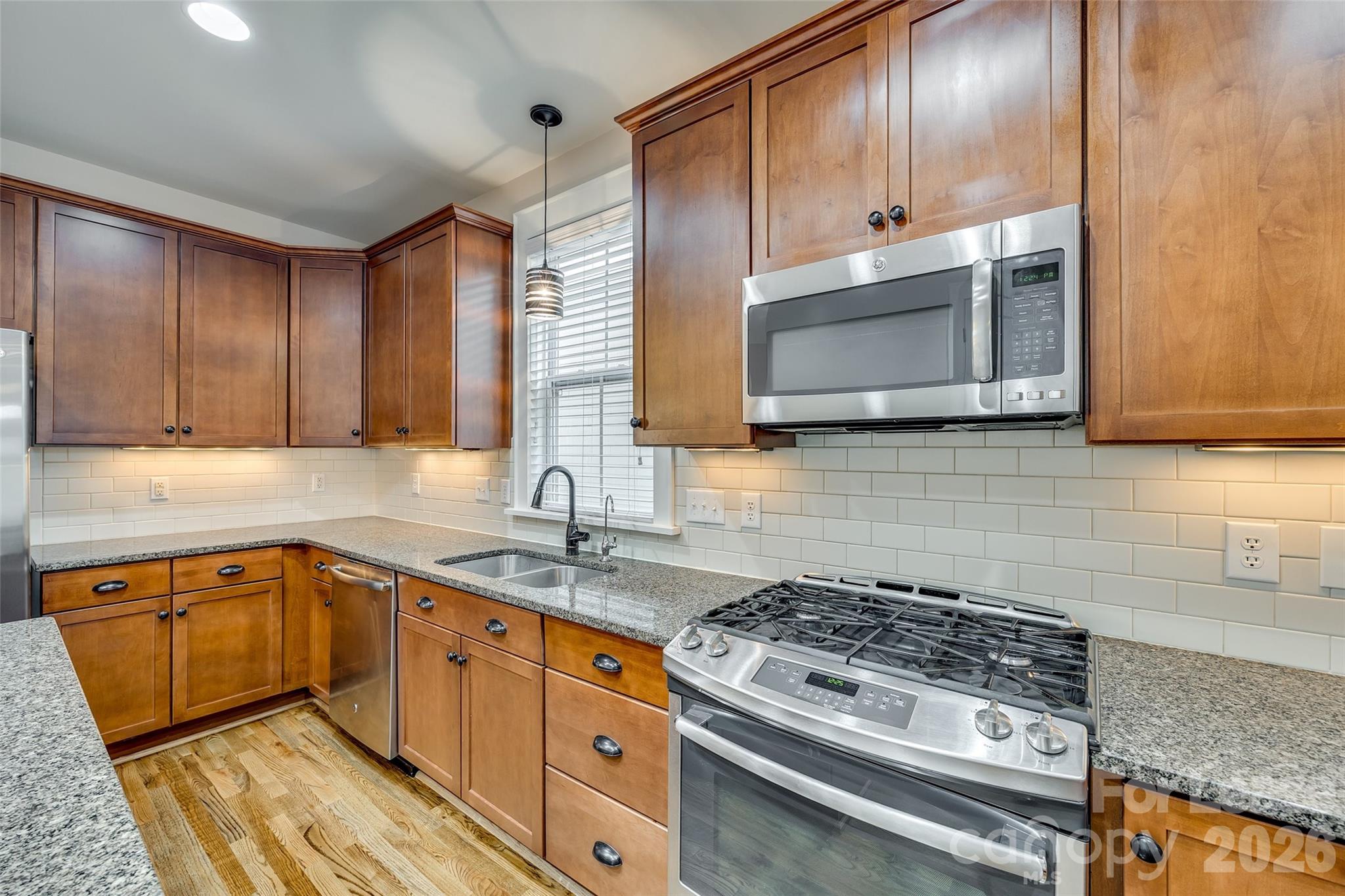 799 Herrons Ferry Road