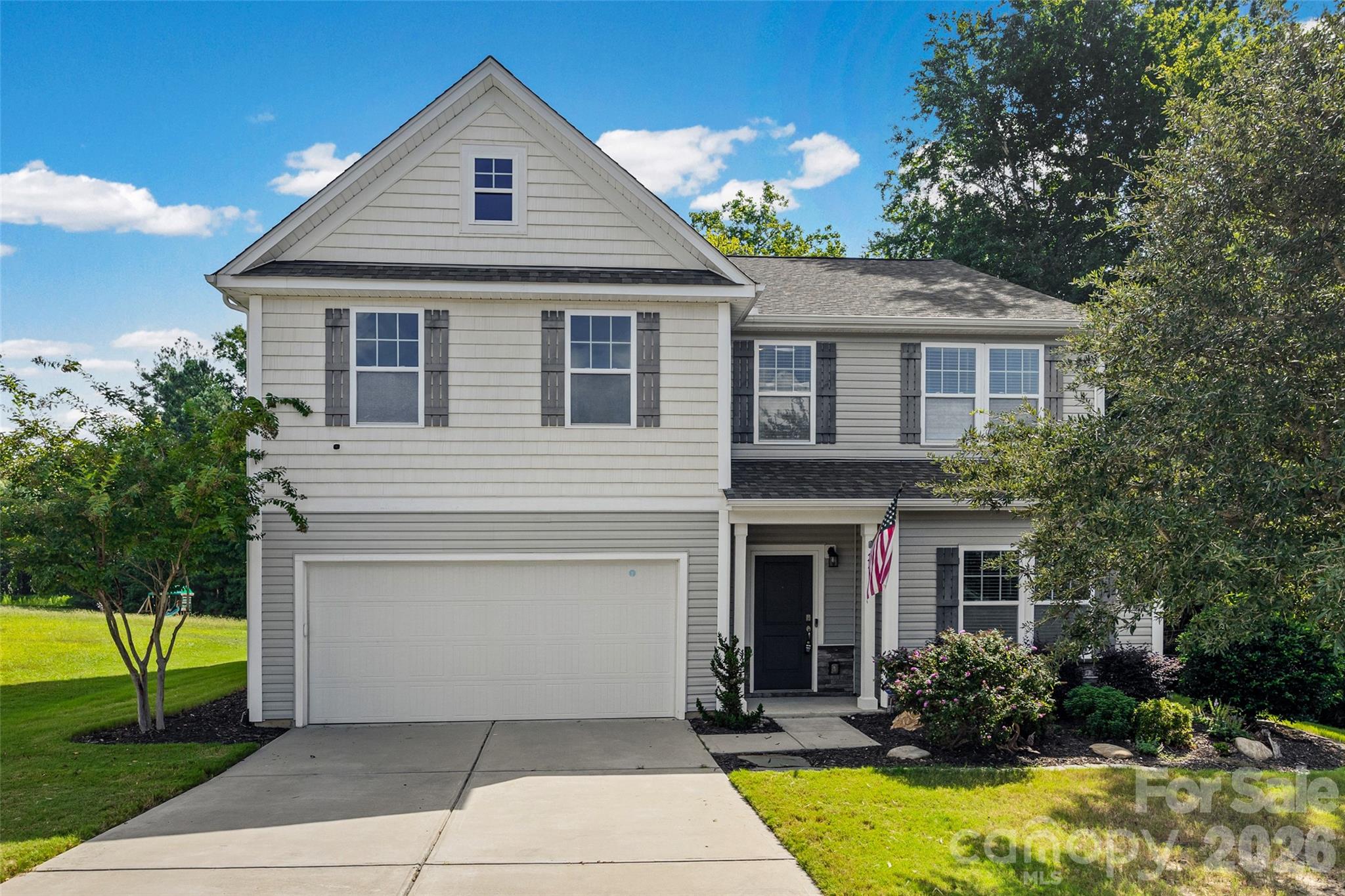 2437 Grinstead Court
