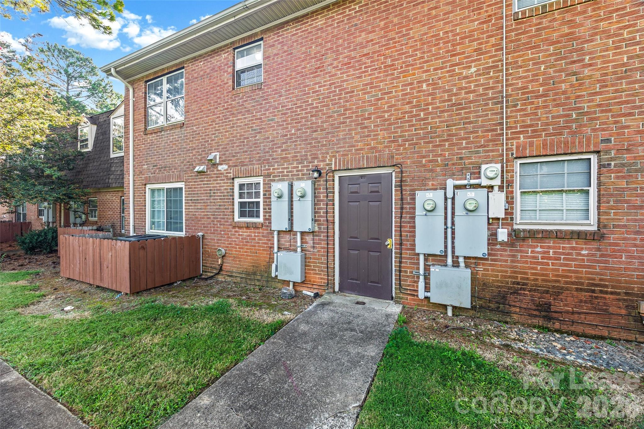 5805 Hunting Ridge Lane Unit: H