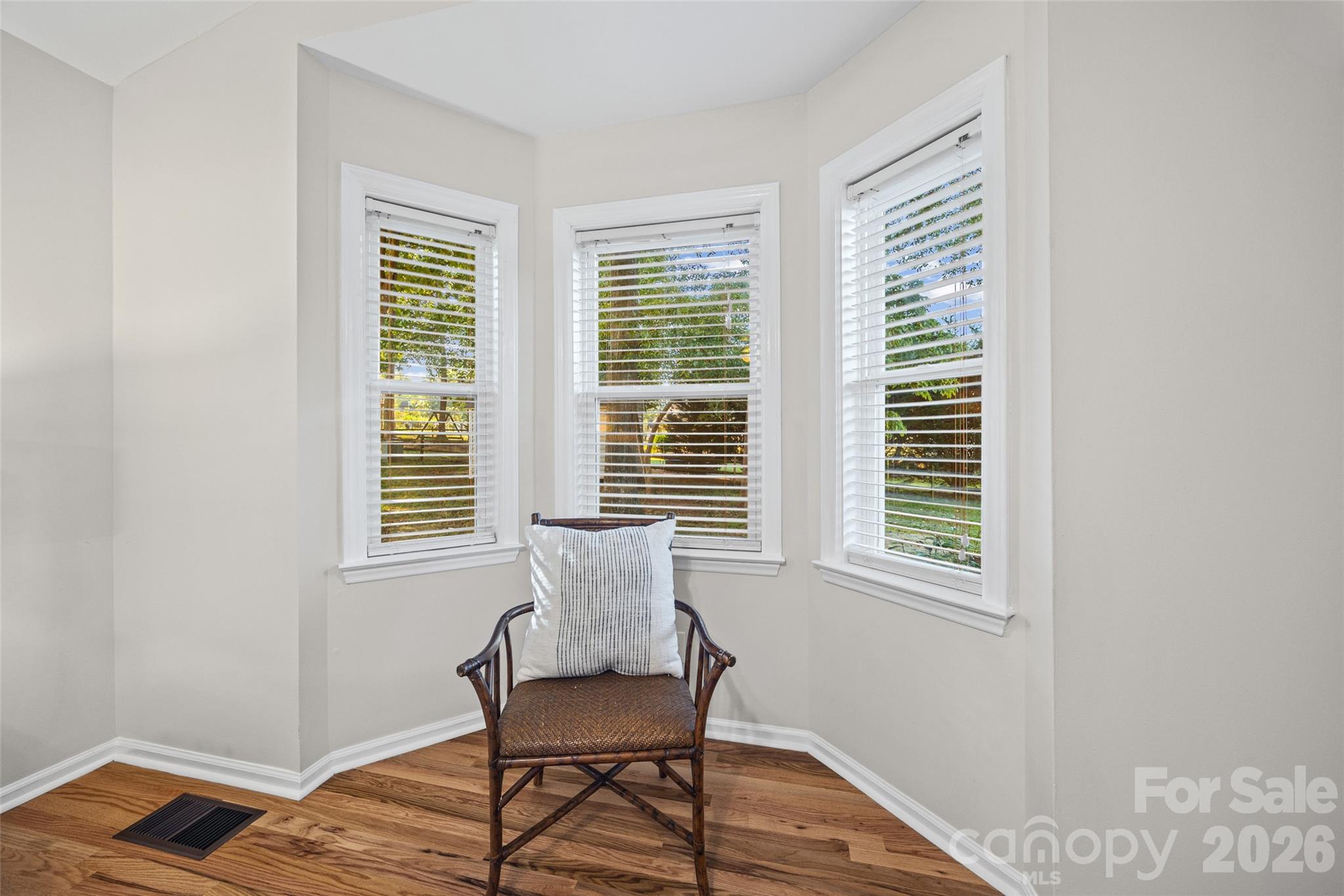 4324 Hickory Hollow Road