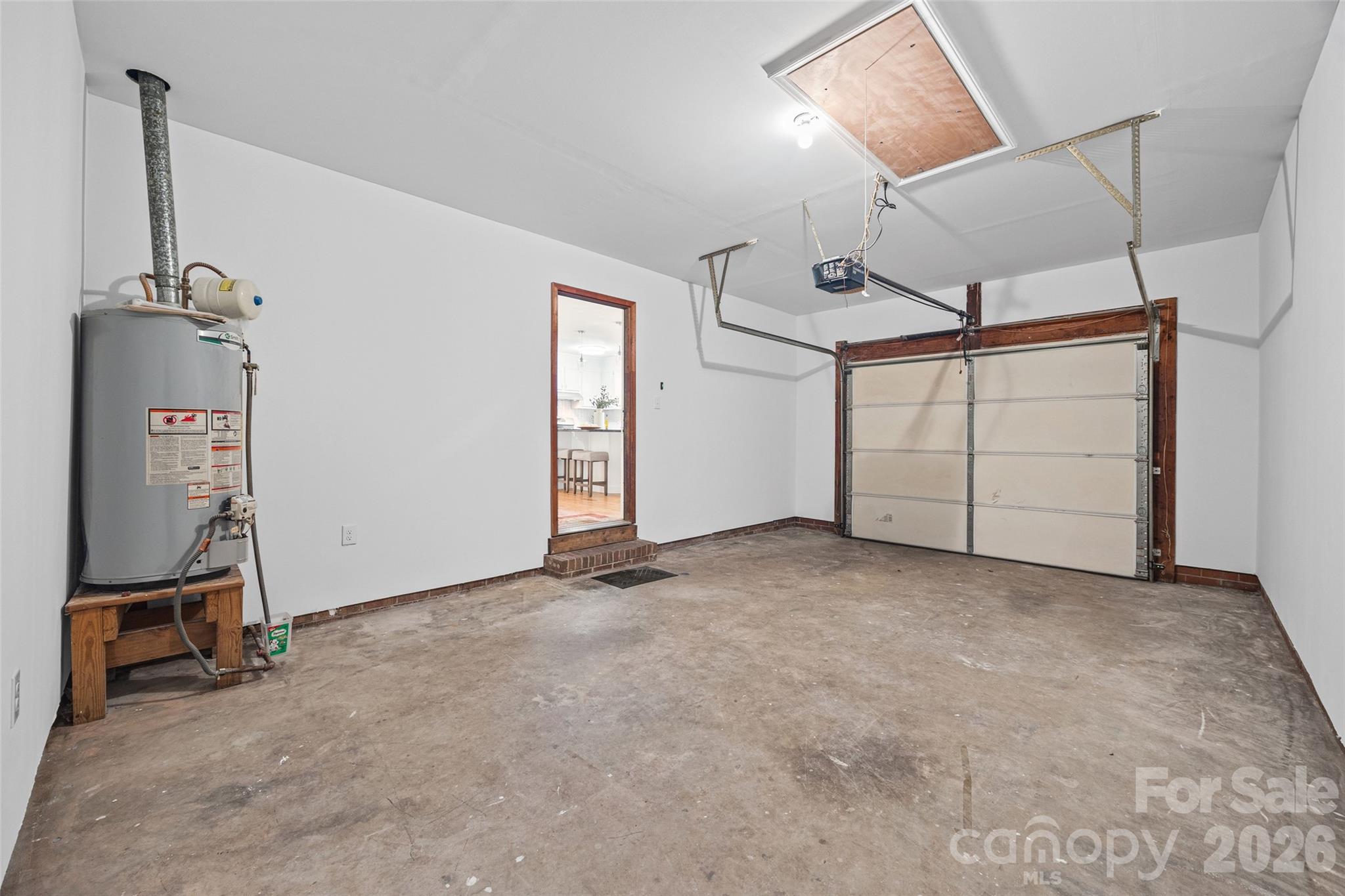 4324 Hickory Hollow Road