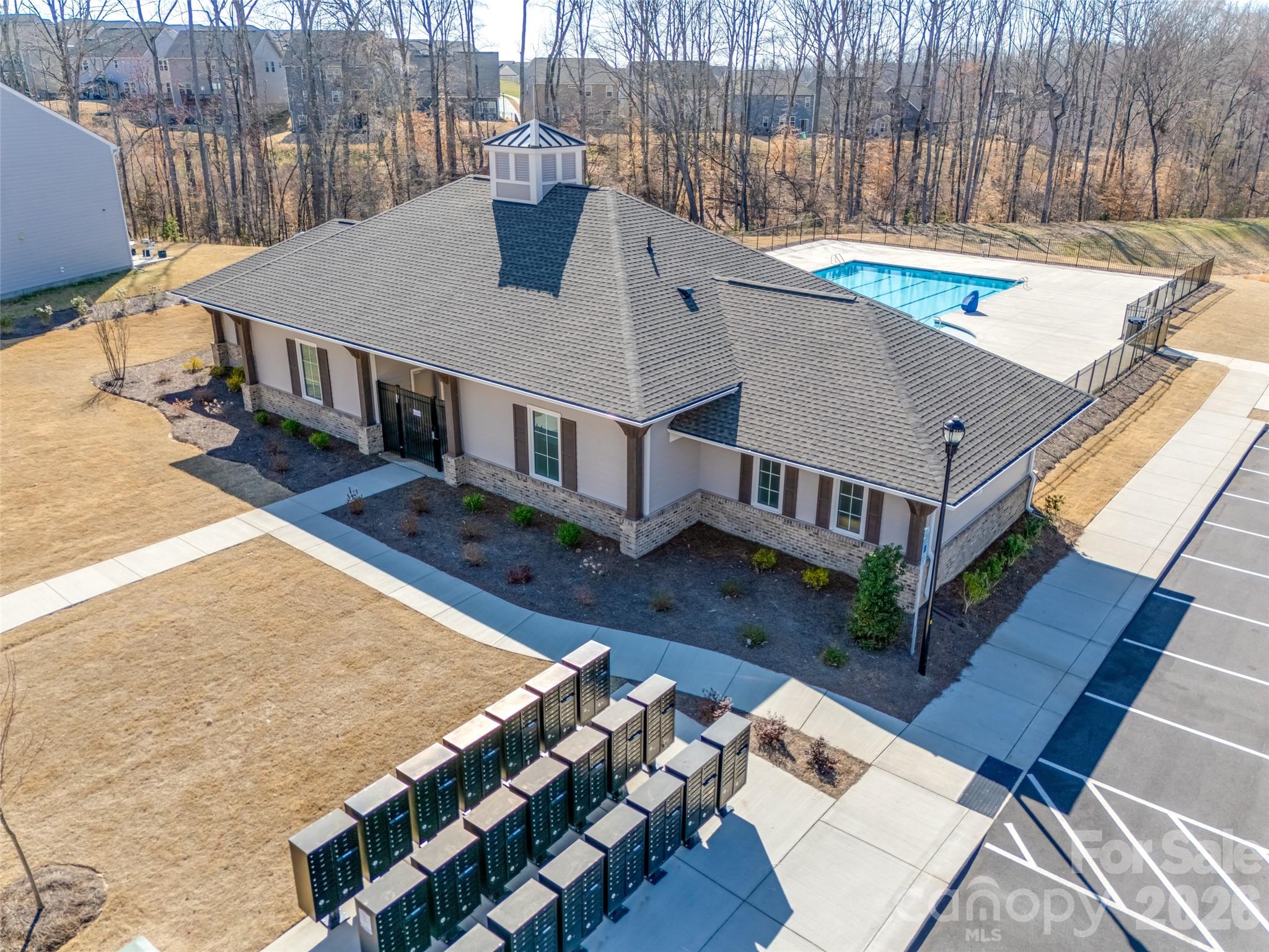 807 Gable Oak Lane