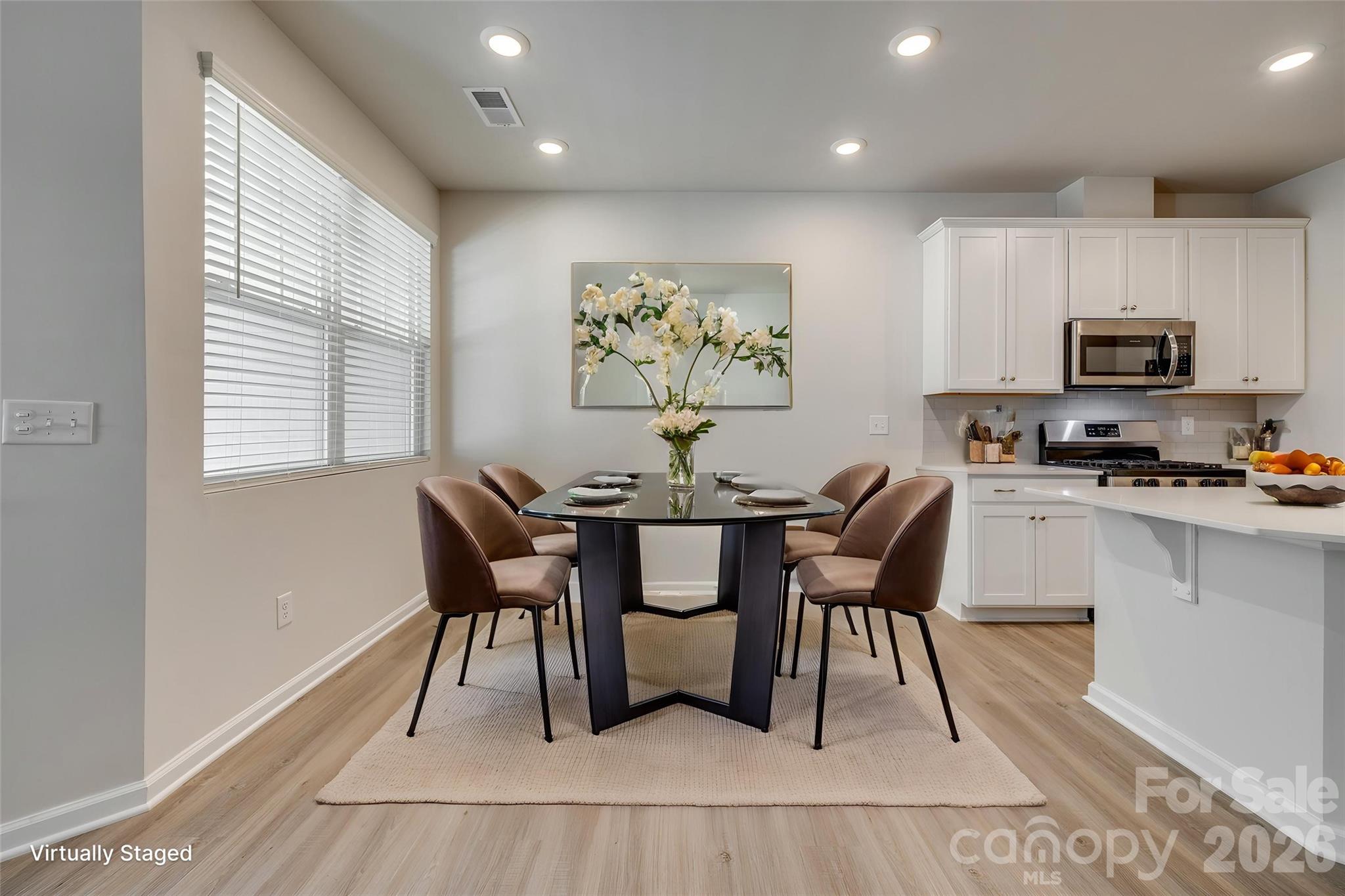 807 Gable Oak Lane