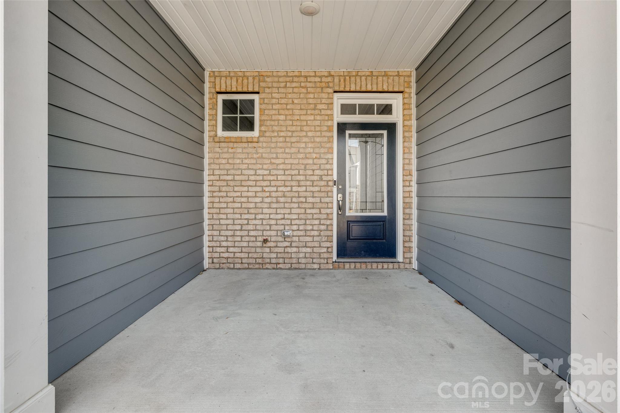 807 Gable Oak Lane
