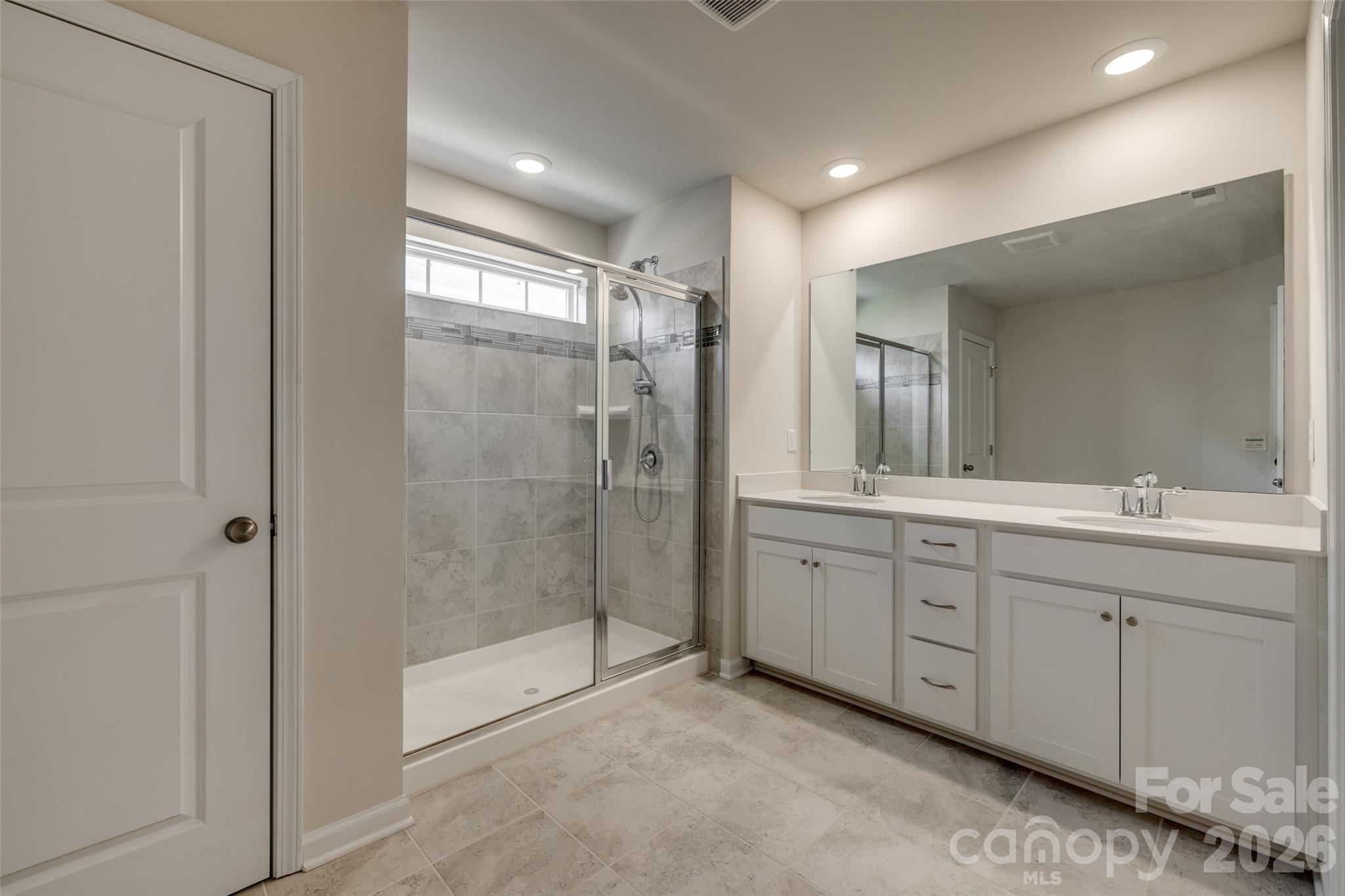 807 Gable Oak Lane